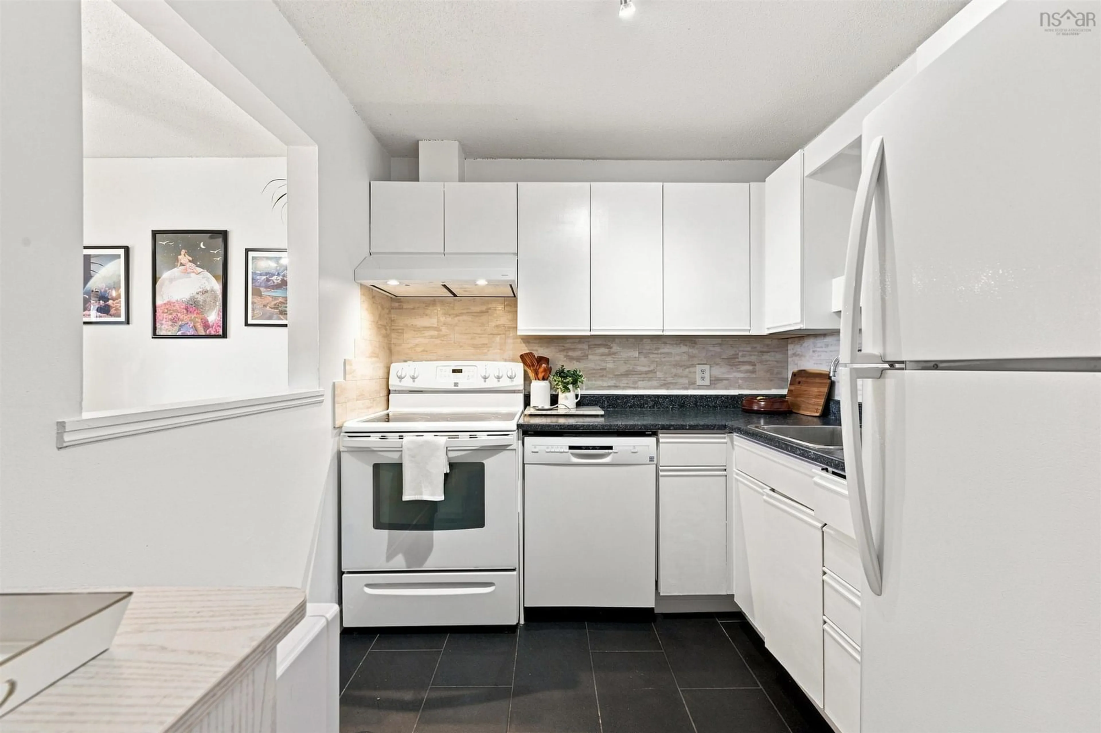 Standard kitchen, ceramic/tile floor for 3600 John Parr Dr #401, Halifax Nova Scotia B3K 5V3