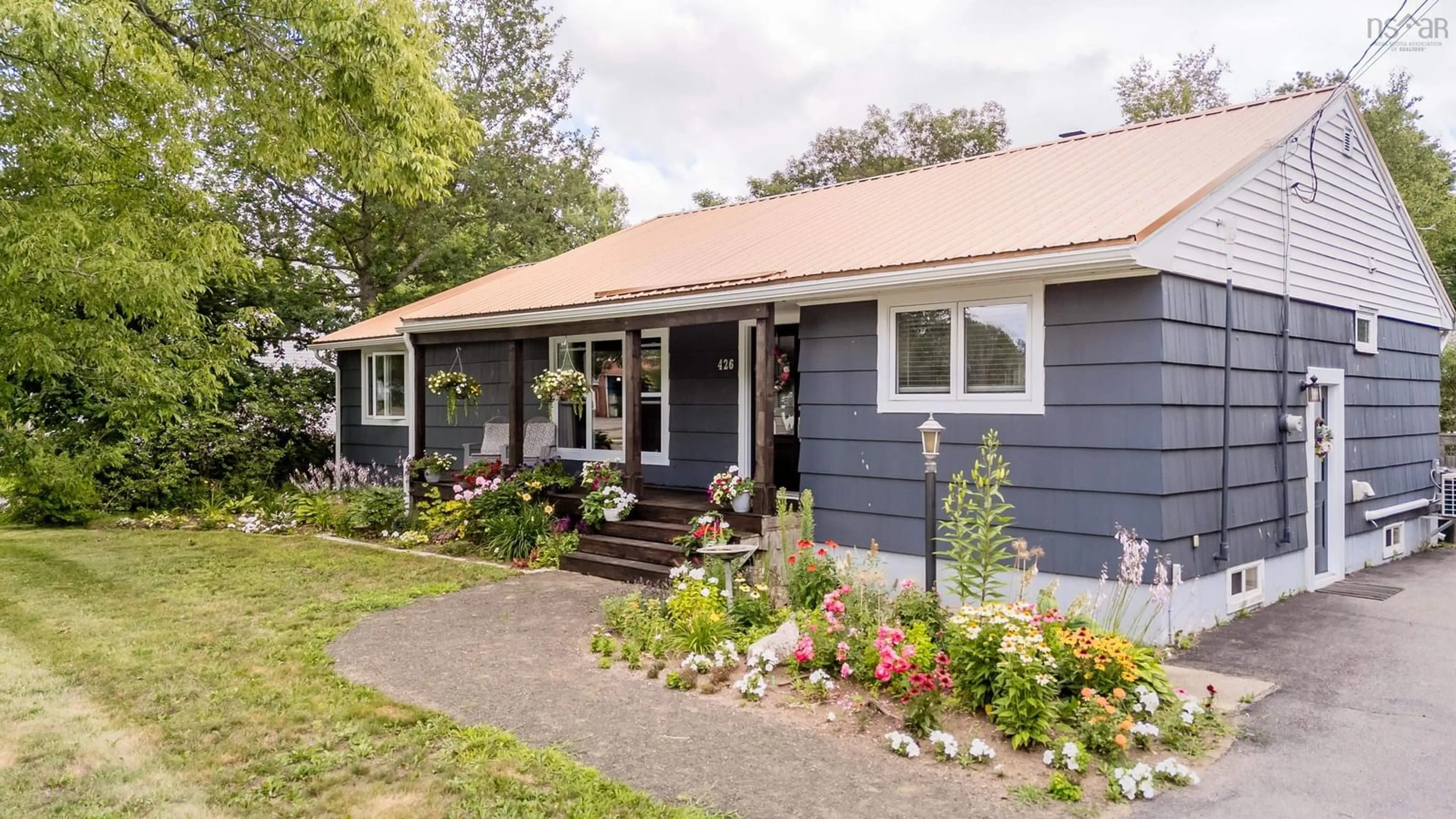Home with vinyl exterior material, street for 426 Granville St, Bridgetown Nova Scotia B0S 1C0