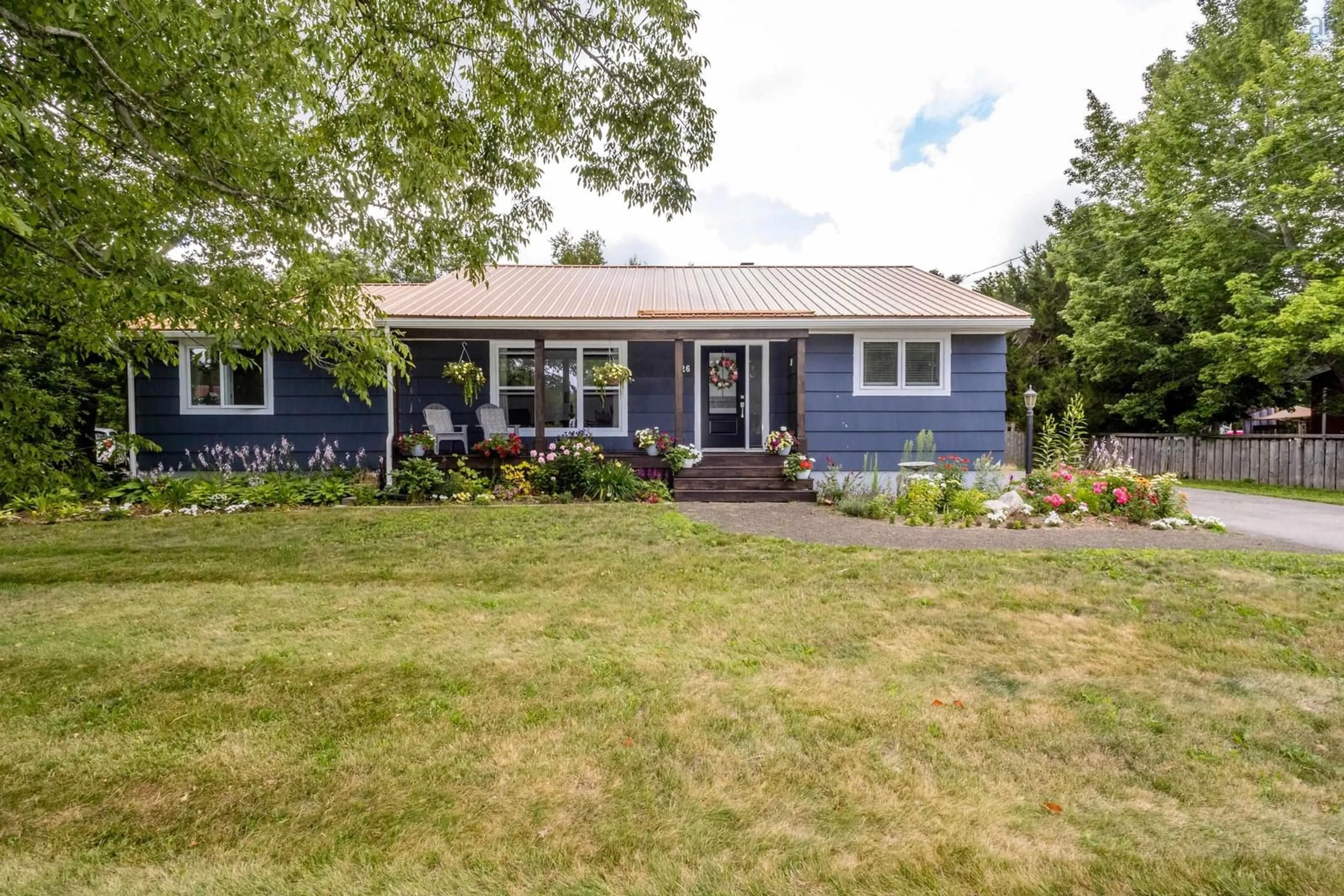 Home with vinyl exterior material, street for 426 Granville St, Bridgetown Nova Scotia B0S 1C0