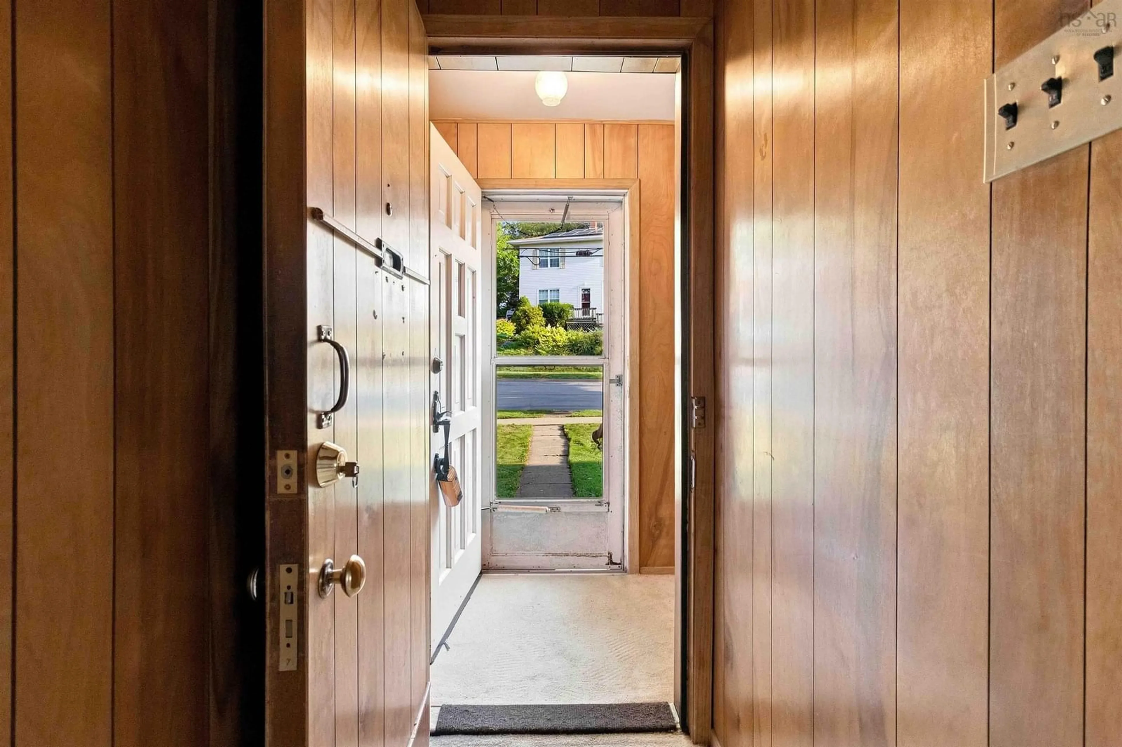 Indoor entryway for 3600 Claremont St, Halifax Nova Scotia B3L 3M1