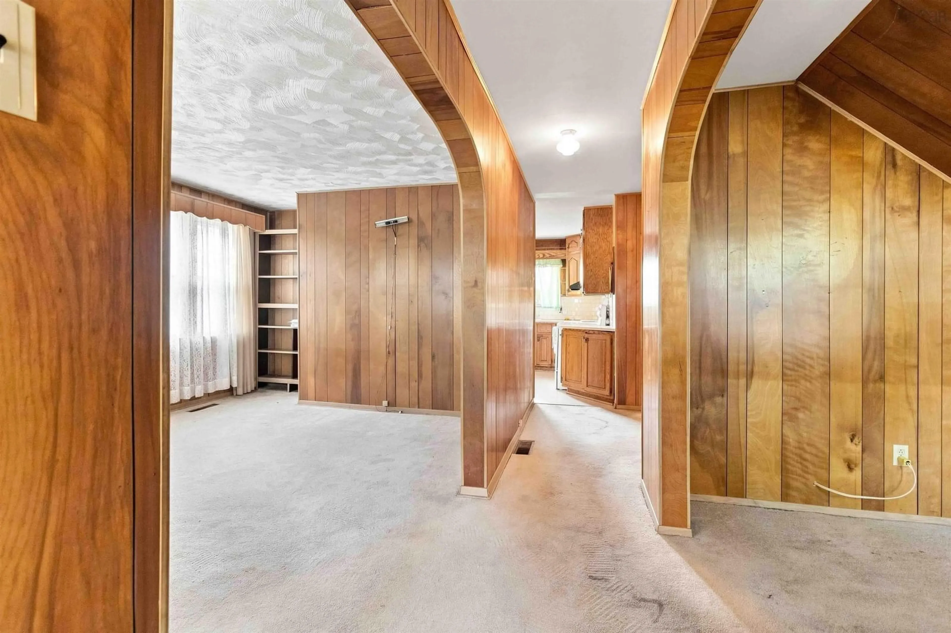 Indoor foyer for 3600 Claremont St, Halifax Nova Scotia B3L 3M1