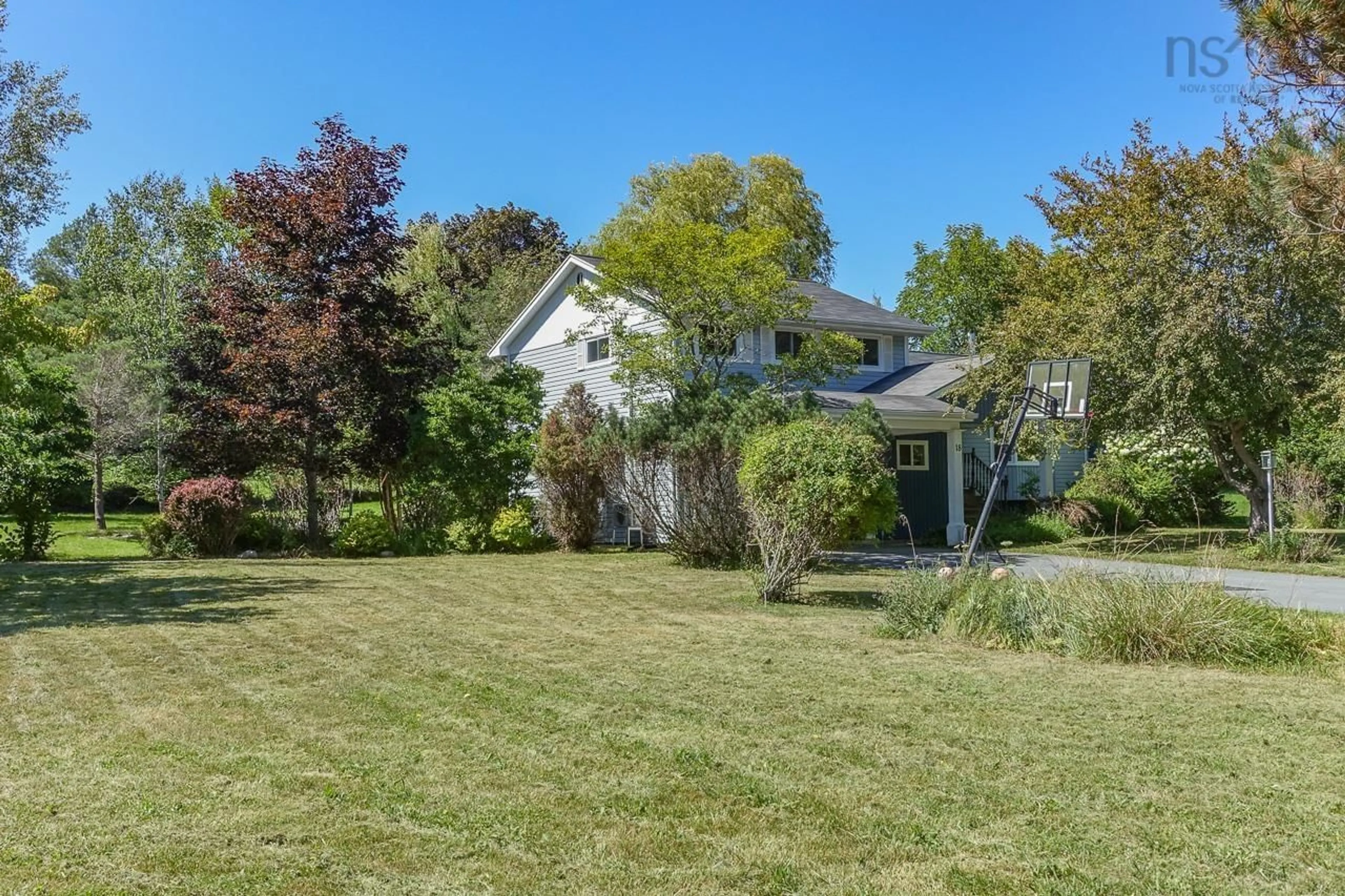 A pic from outside/outdoor area/front of a property/back of a property/a pic from drone, street for 18 Holmes Hill Rd, Hantsport Nova Scotia B0P 1P0