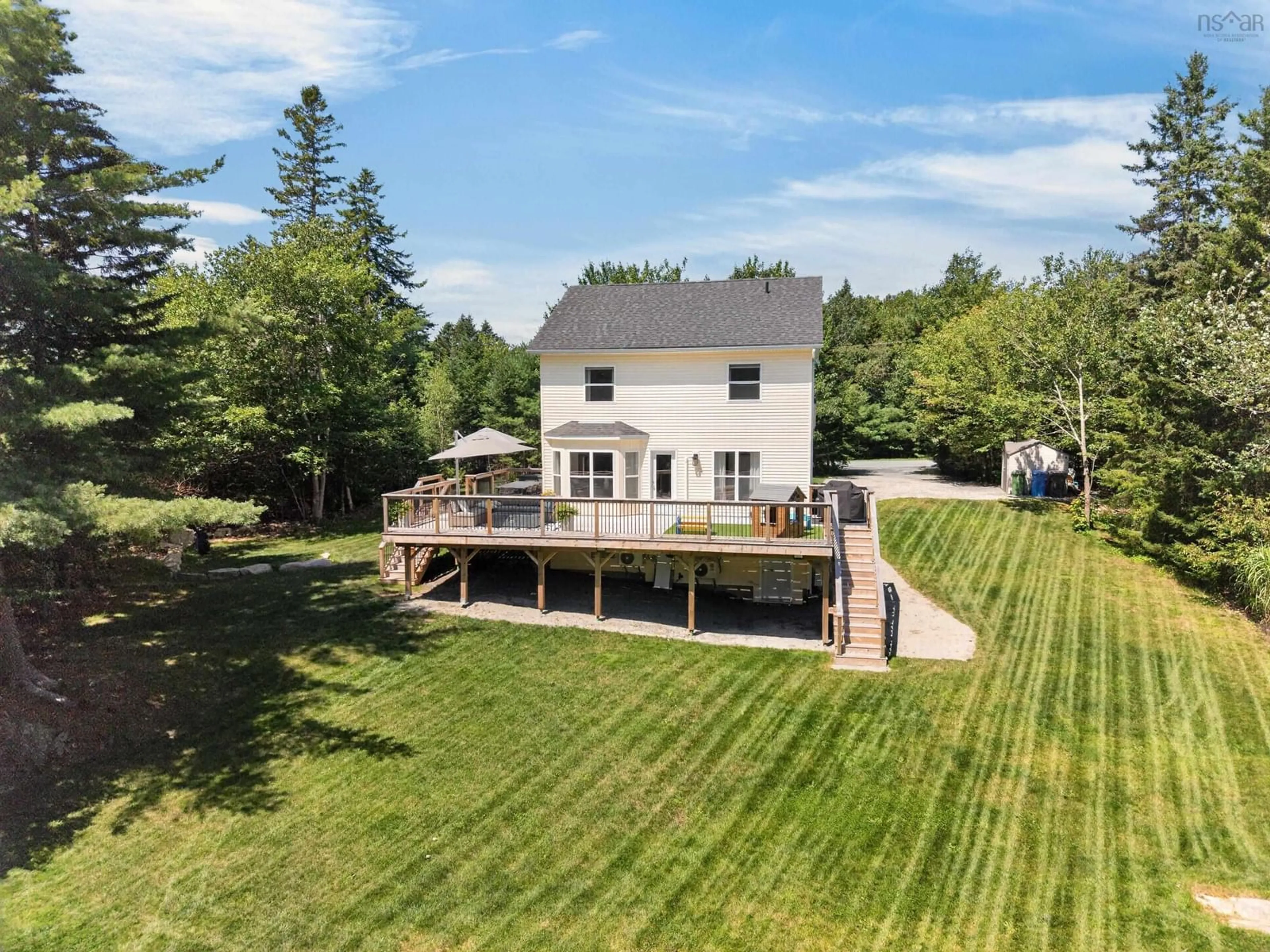 A pic from outside/outdoor area/front of a property/back of a property/a pic from drone, water/lake/river/ocean view for 17 Burnhope Dr, Dartmouth Nova Scotia B2R 1A9
