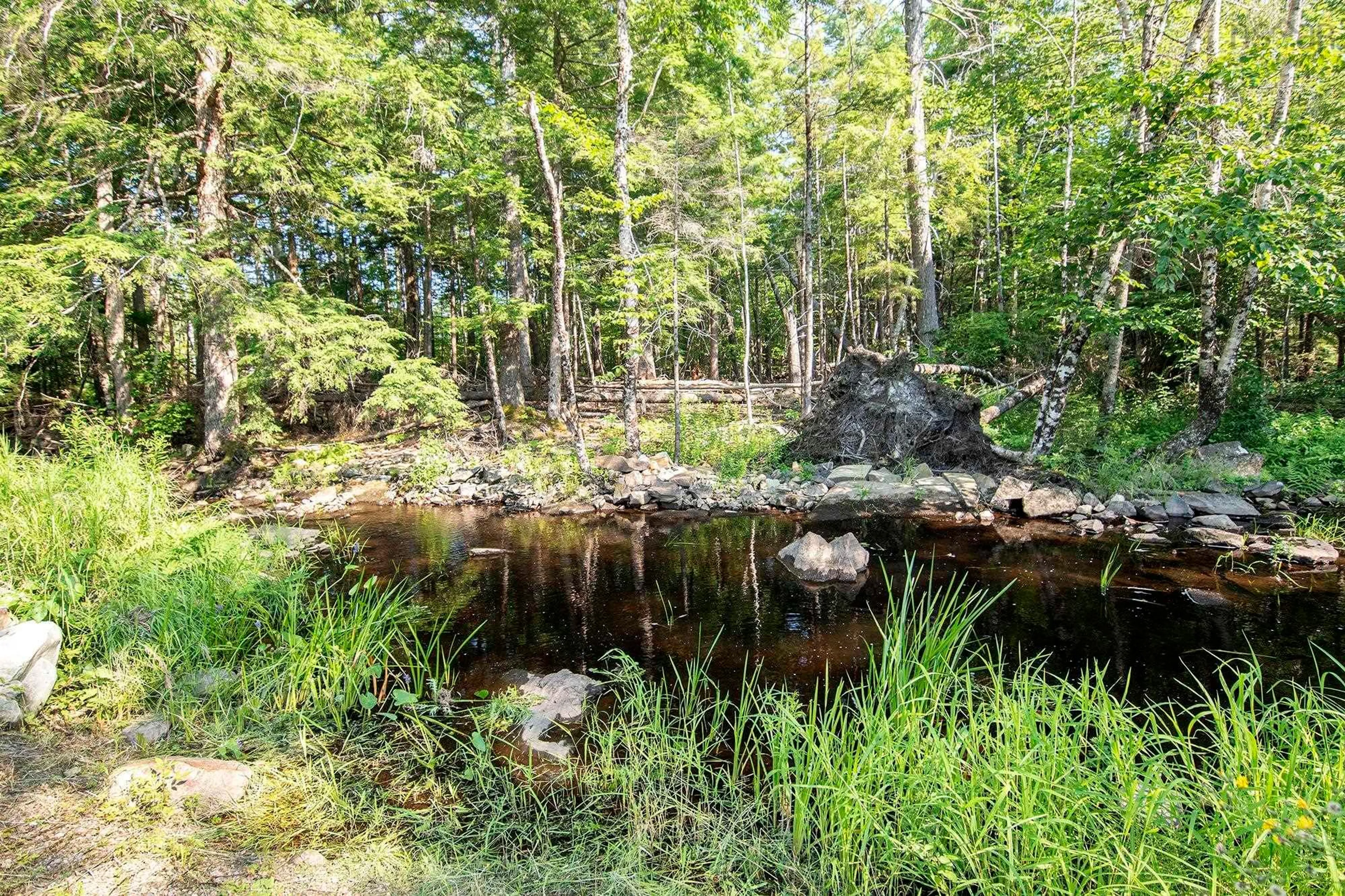 Unknown for 2732 Sackville Dr, Upper Sackville Nova Scotia B4E 3C3