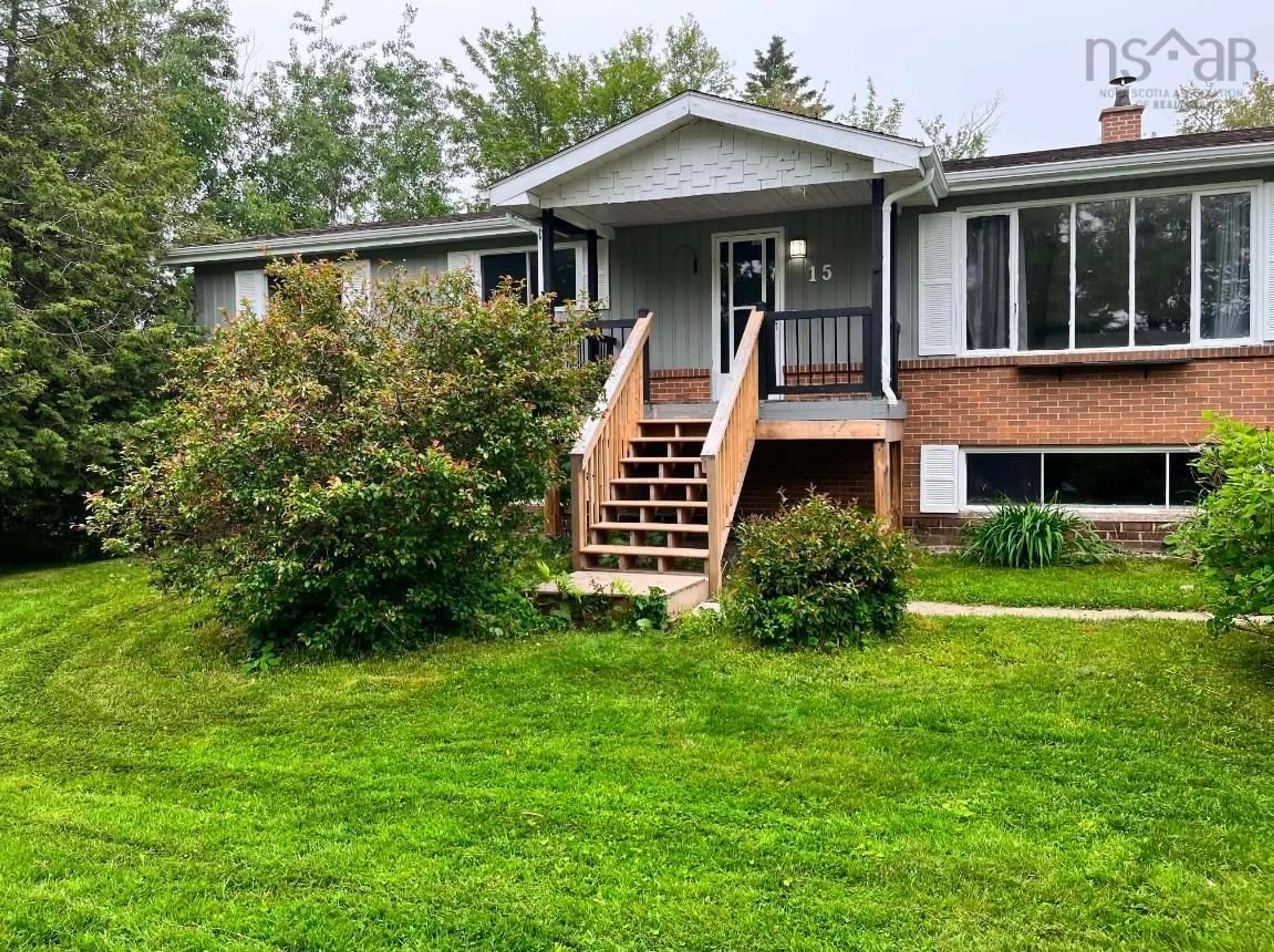 Home with vinyl exterior material, unknown for 15 Ernest Ave, Beaver Bank Nova Scotia B4G 1C1