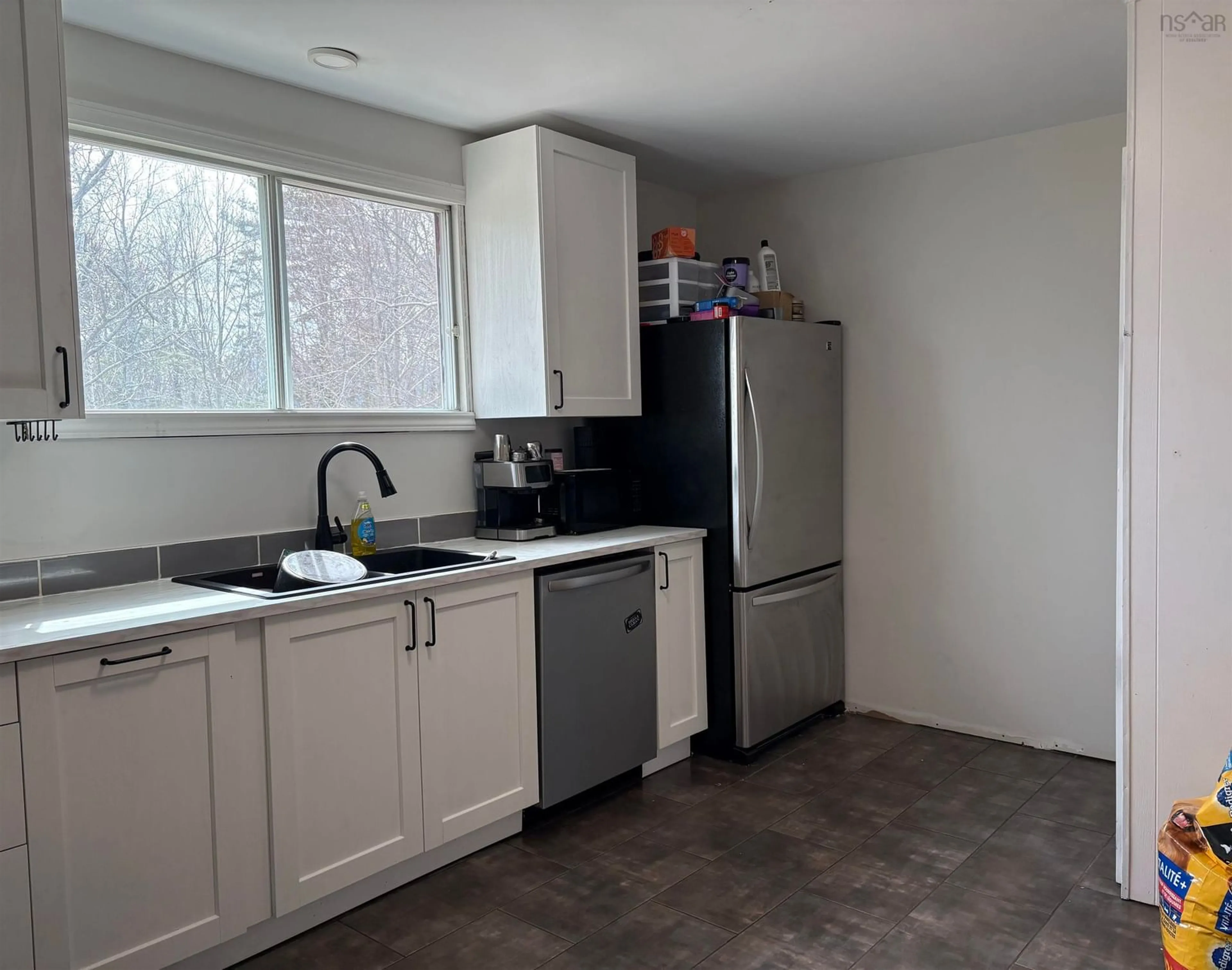 Standard kitchen, unknown for 15 Ernest Ave, Beaver Bank Nova Scotia B4G 1C1