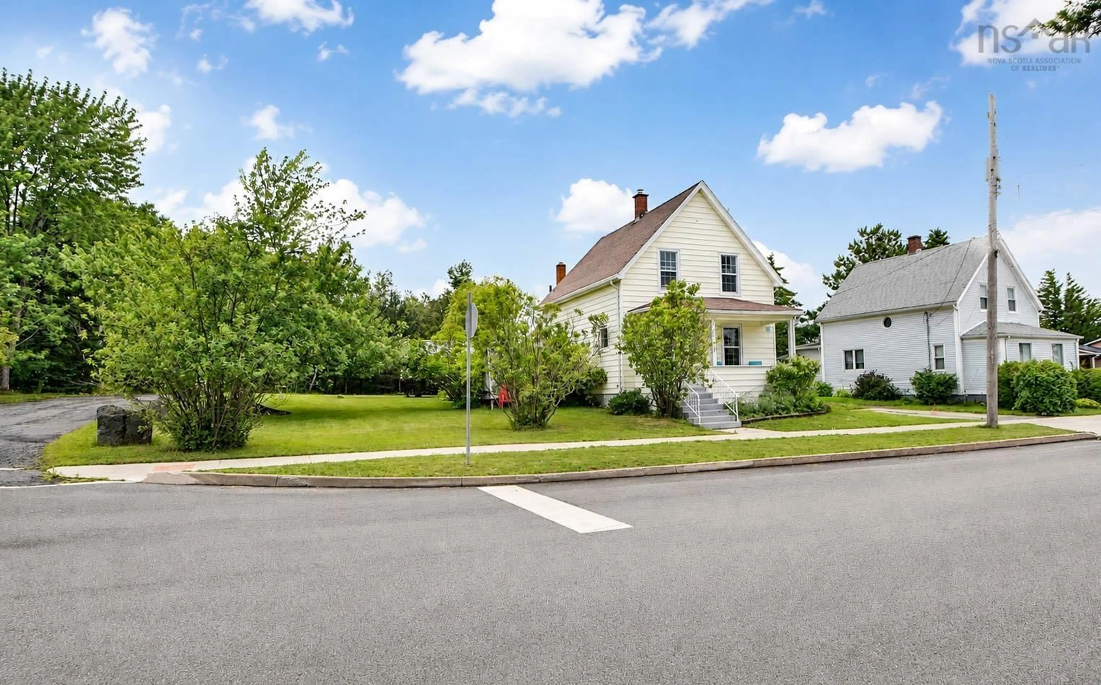 A pic from outside/outdoor area/front of a property/back of a property/a pic from drone, street for 38 St. Bernard St, Stellarton Nova Scotia B0K 1S0