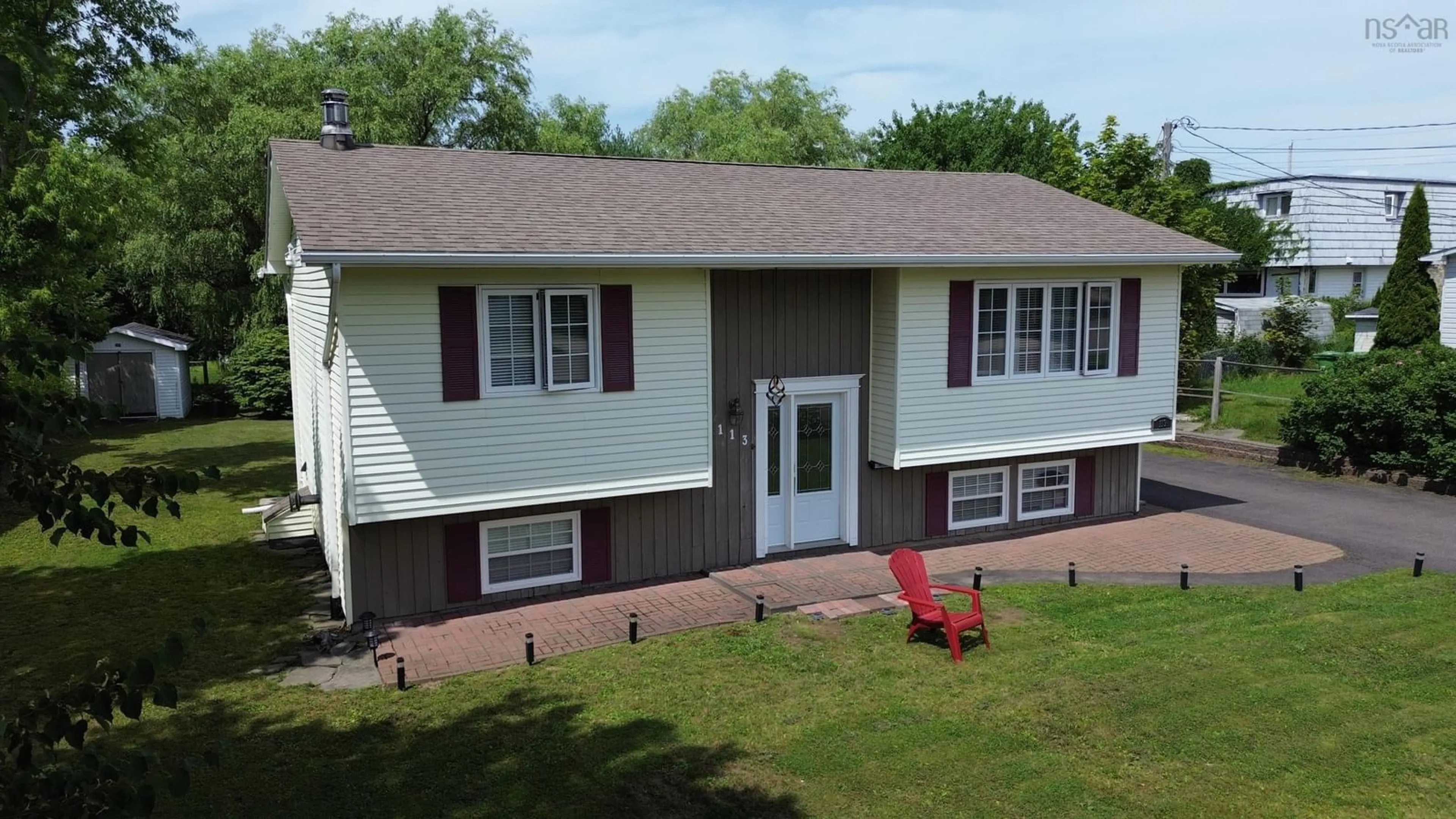 Home with vinyl exterior material, unknown for 113 Philpott St, Port Hawkesbury Nova Scotia B9A 2H1