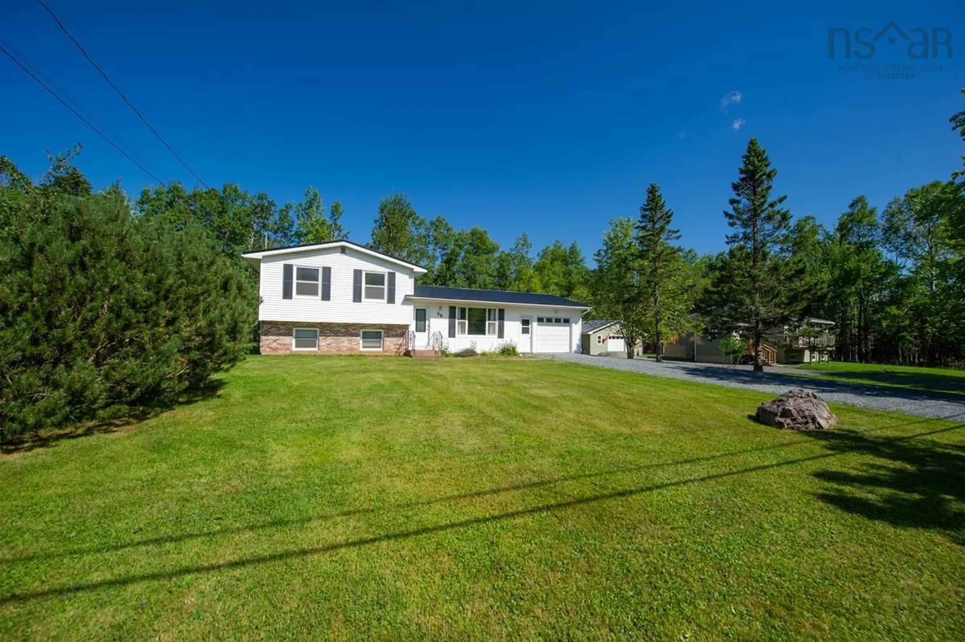 A pic from outside/outdoor area/front of a property/back of a property/a pic from drone, unknown for 46 Franklin Dr, Truro Heights Nova Scotia B6L 1G1