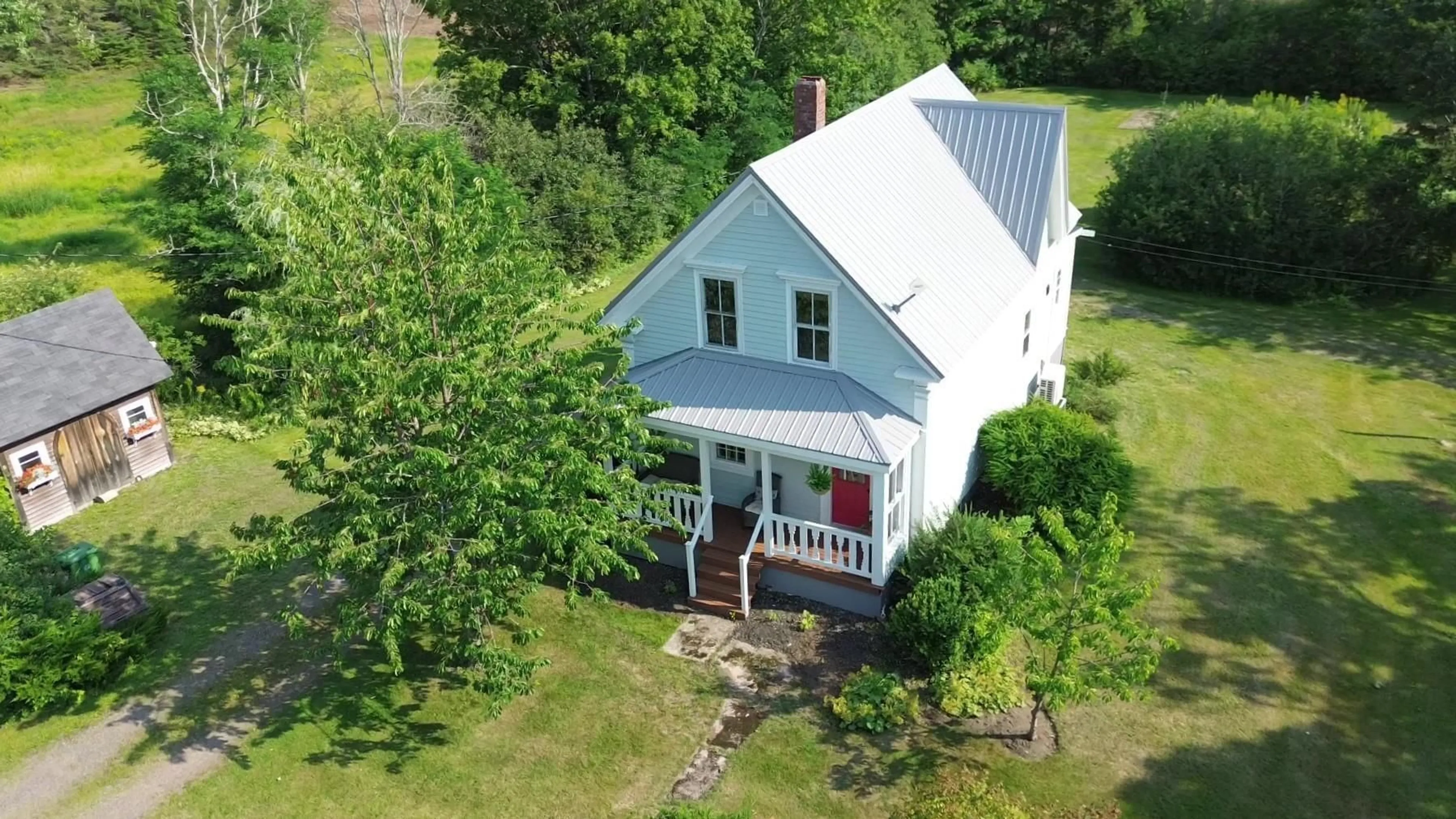 A pic from outside/outdoor area/front of a property/back of a property/a pic from drone, building for 6896 Highway 2, Portapique Nova Scotia B0M 1B0