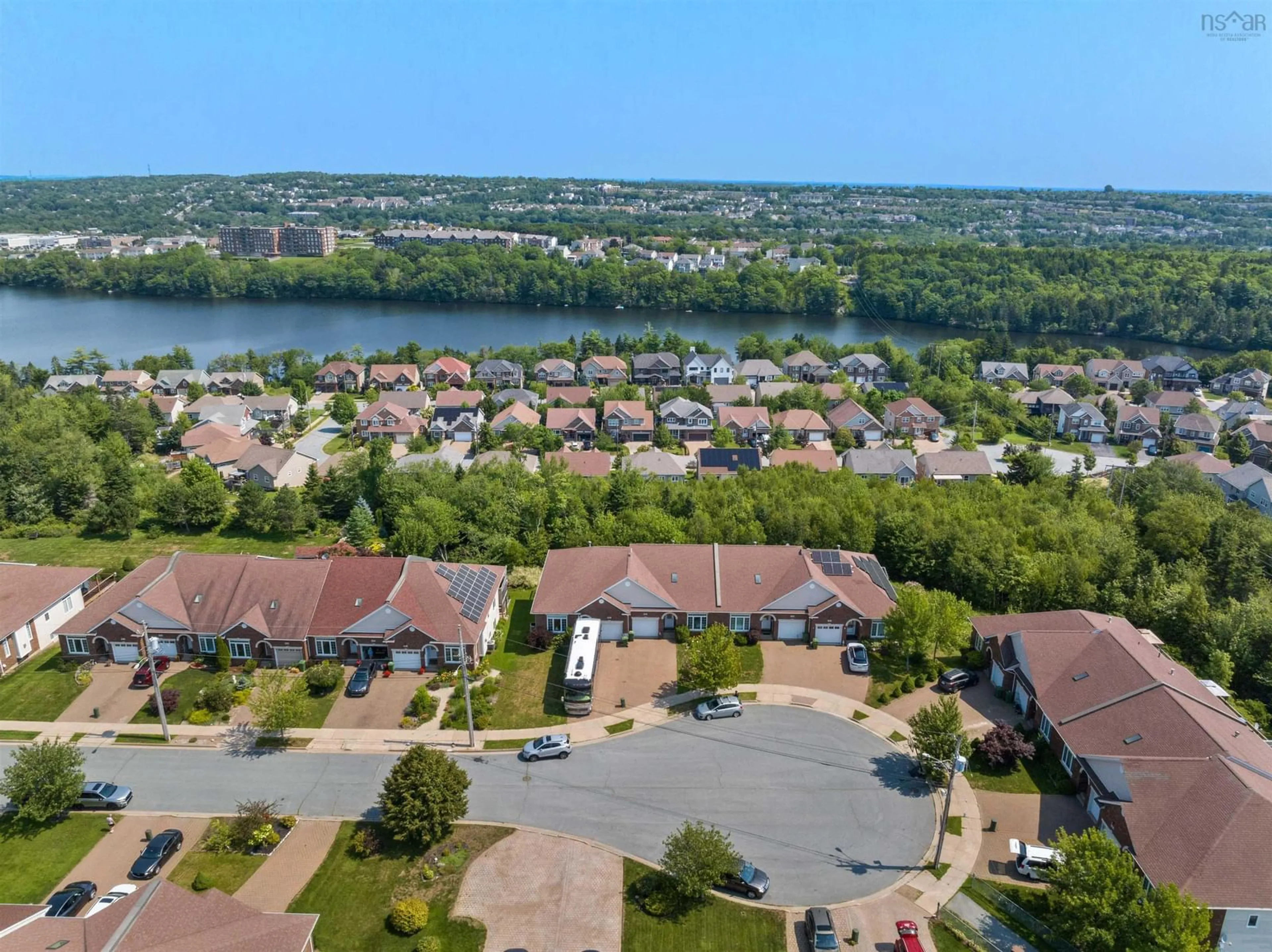 A pic from outside/outdoor area/front of a property/back of a property/a pic from drone, water/lake/river/ocean view for 60 Cloverfield Crt, Dartmouth Nova Scotia B2W 0B3
