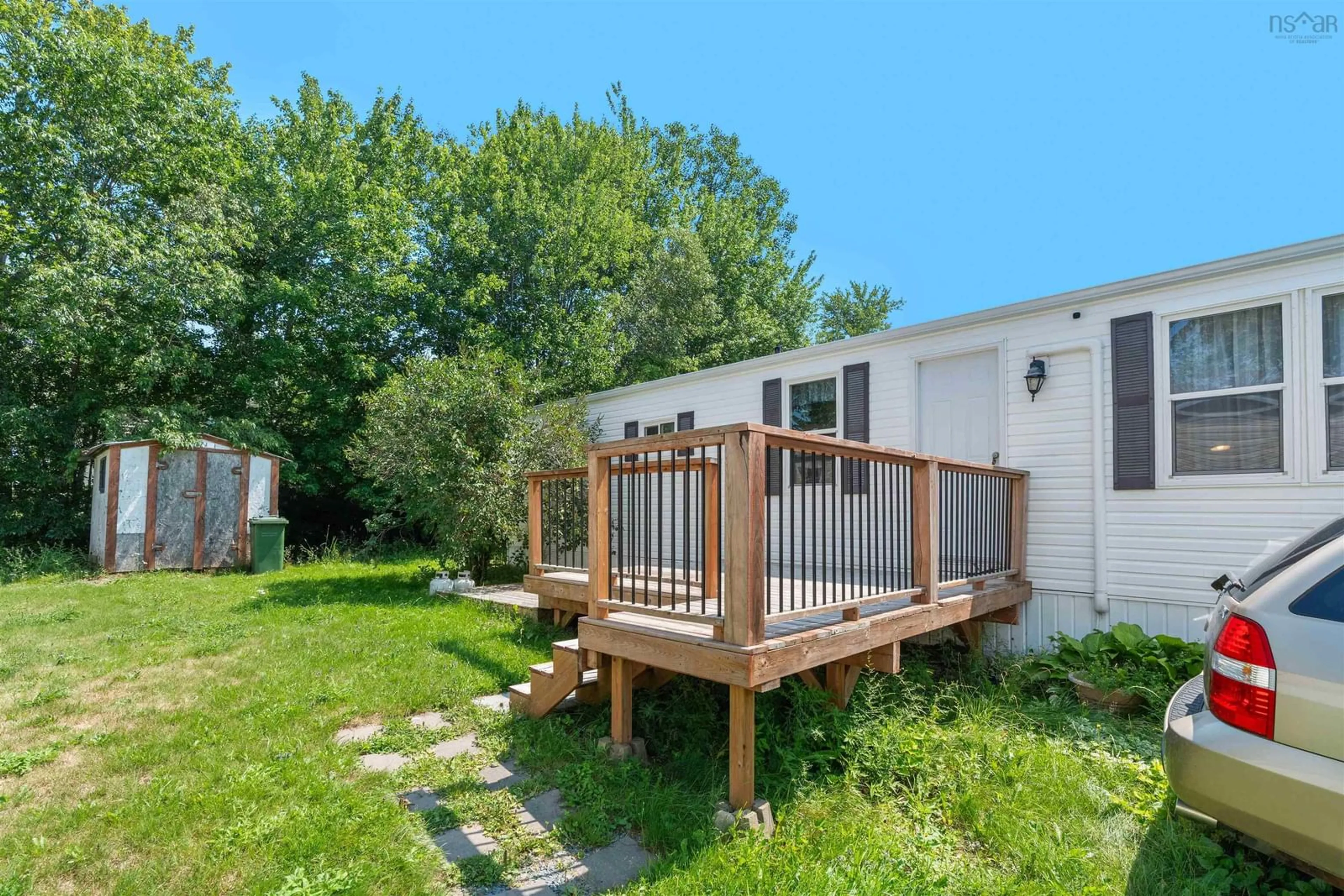 Patio, unknown for 32 Joshua St, Enfield Nova Scotia B2T 1K4