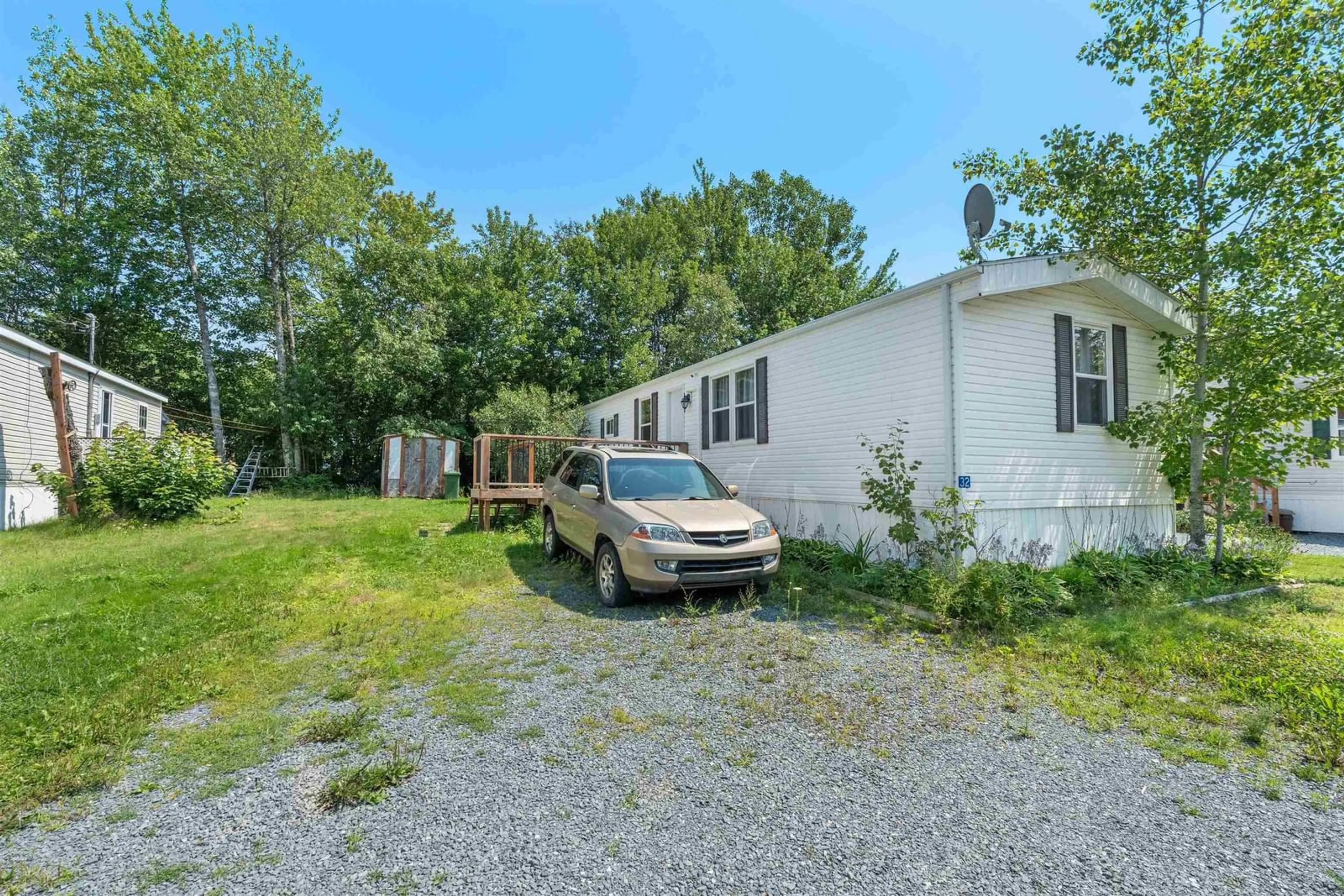 Unknown for 32 Joshua St, Enfield Nova Scotia B2T 1K4