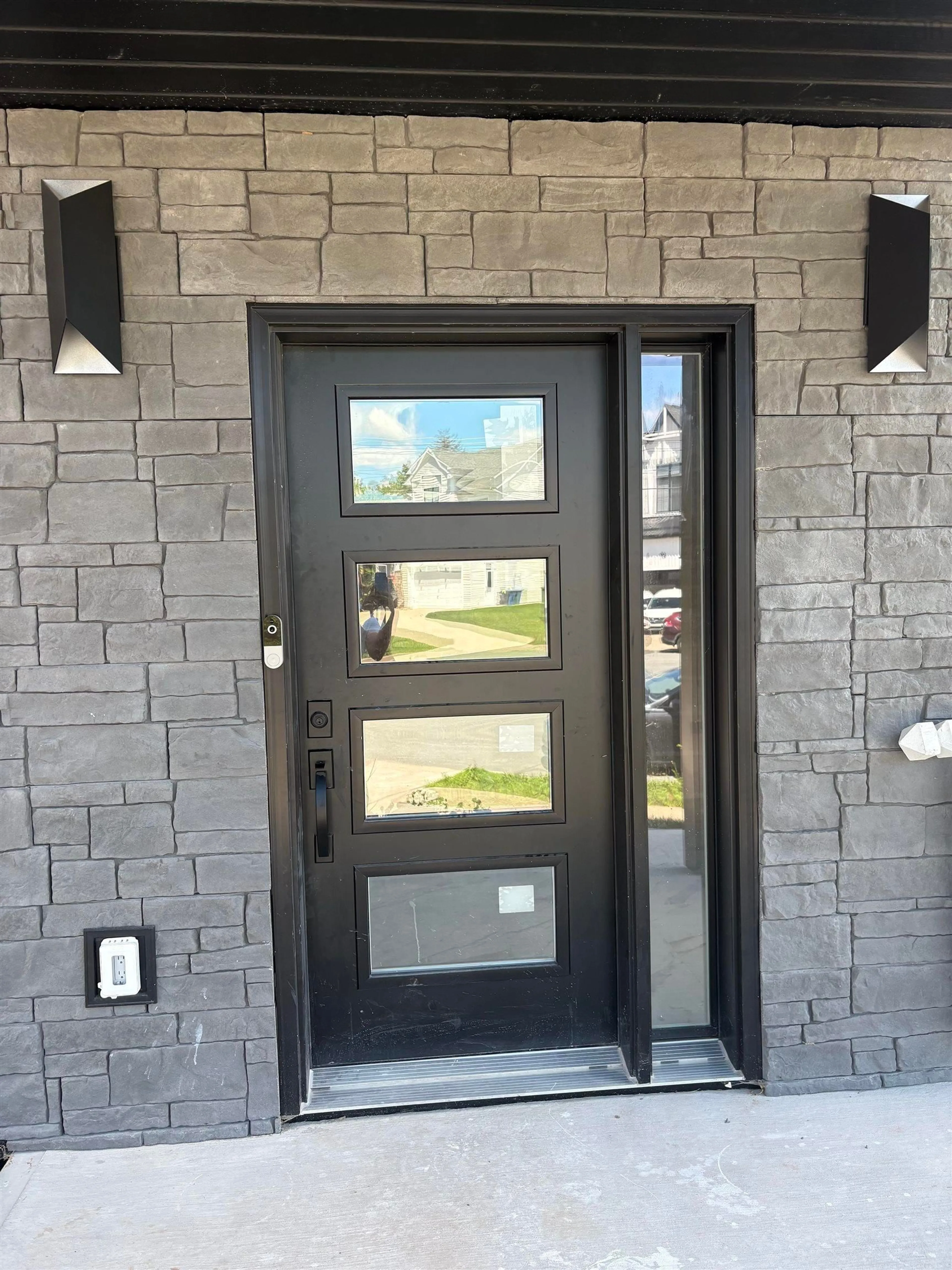 Indoor entryway for 46 Angel Crt, Dartmouth Nova Scotia B2X 0C1