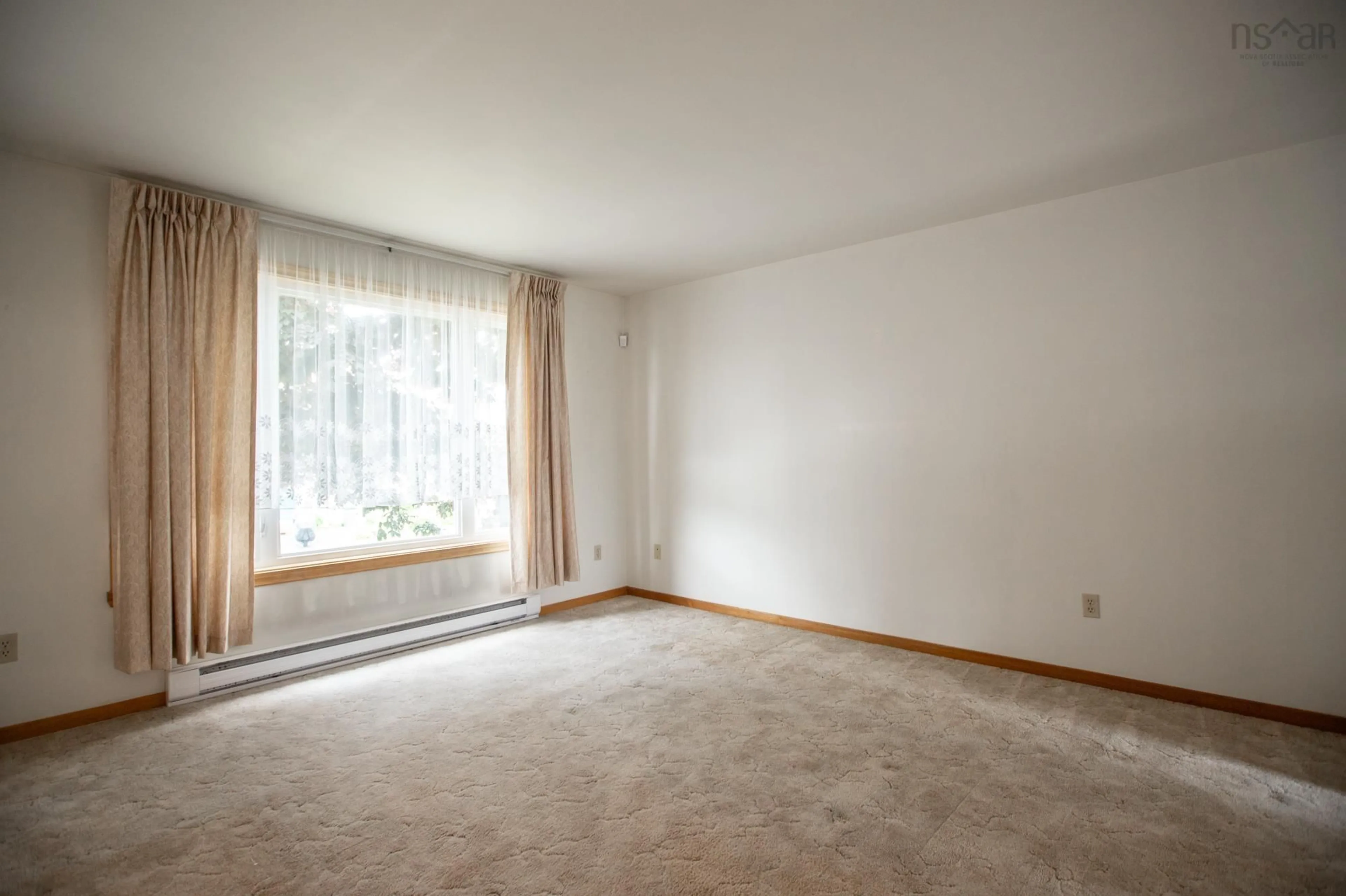 A pic of a room for 75 Cannon Cres, Eastern Passage Nova Scotia B3G 1E8