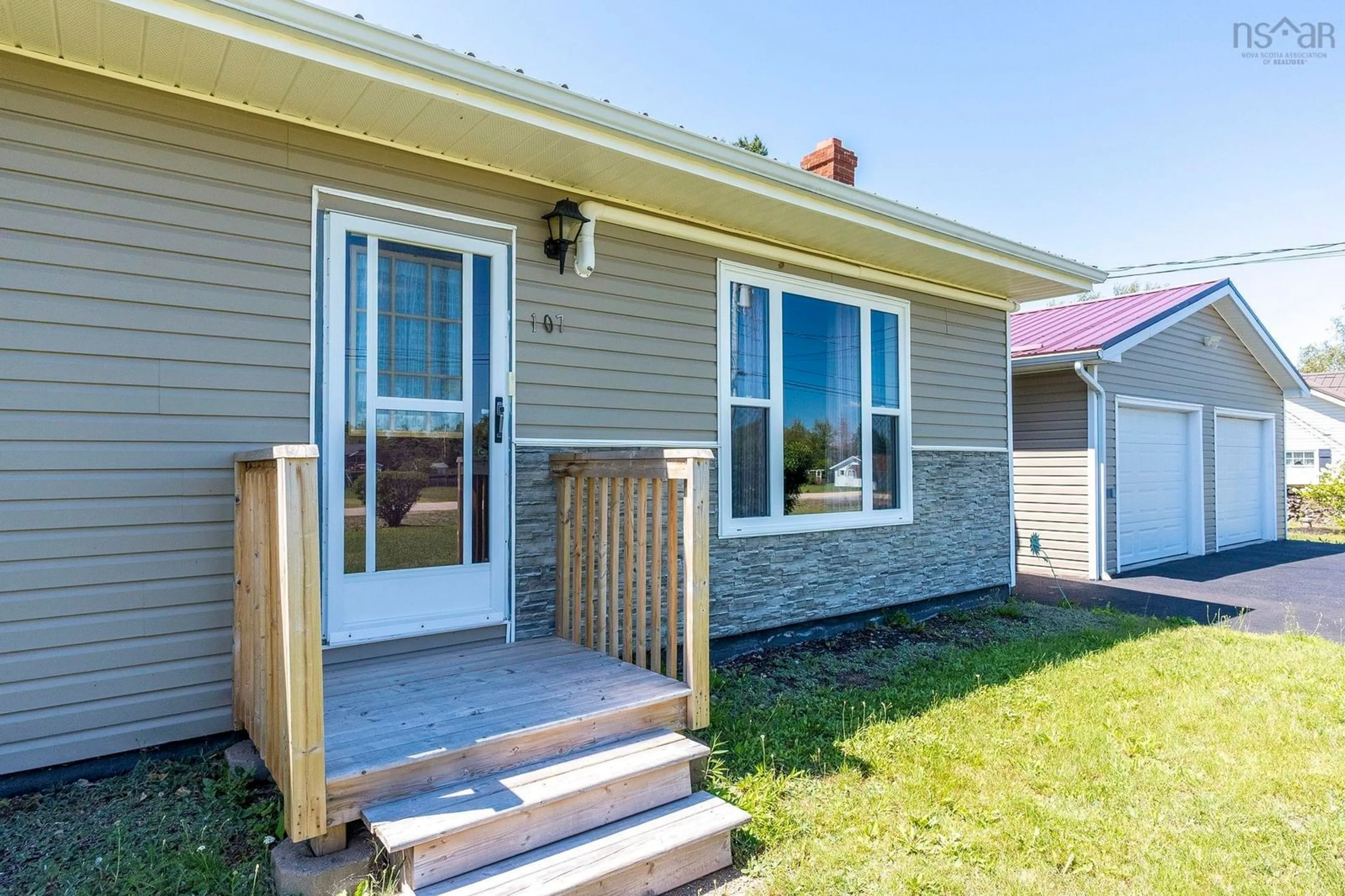 Home with vinyl exterior material, street for 107 Wanda Lynn Drive, Nictaux Nova Scotia B0S 1P0
