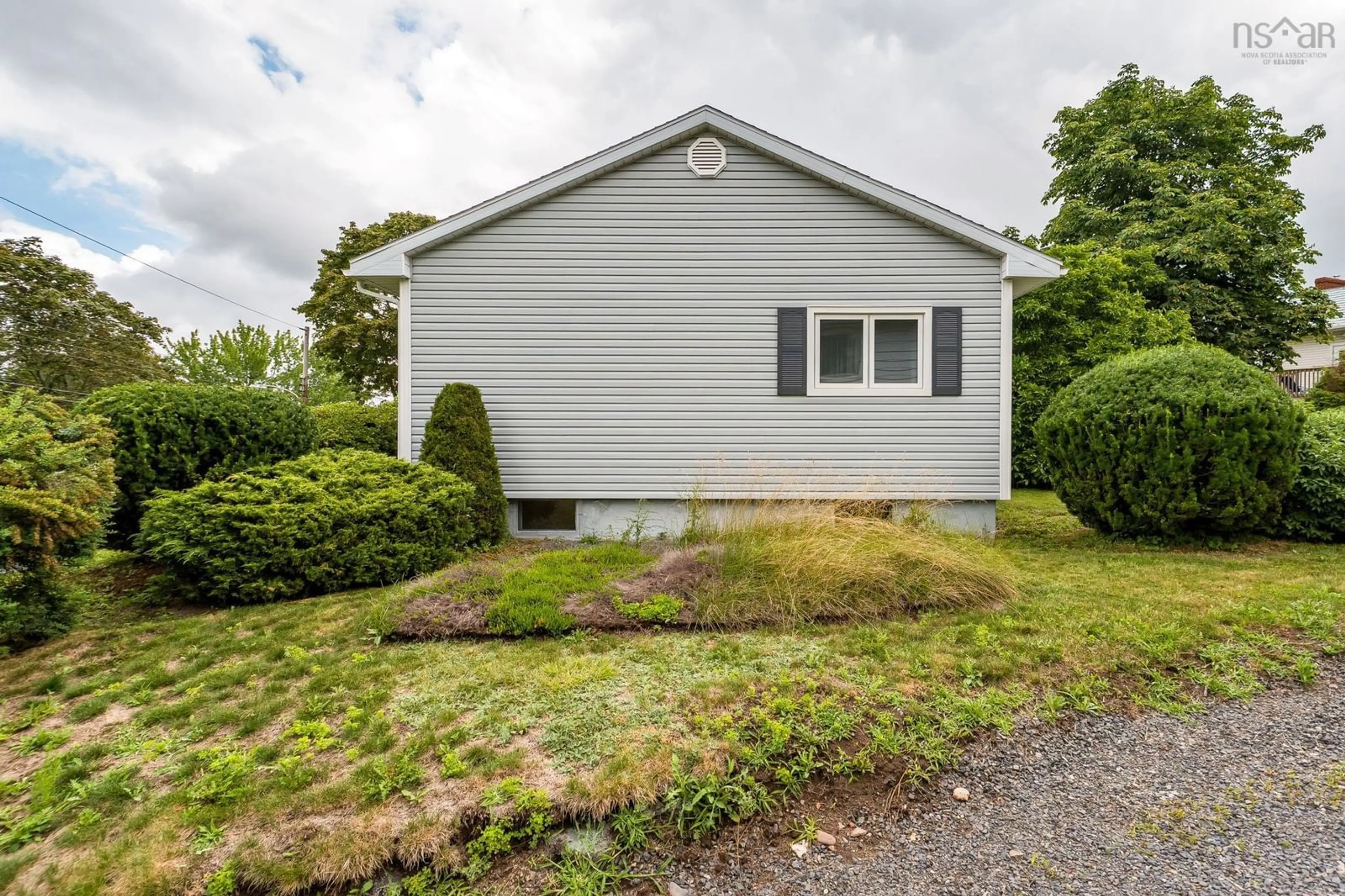 Home with vinyl exterior material, street for 22 Kent Rd, Kentville Nova Scotia B4N 2P1