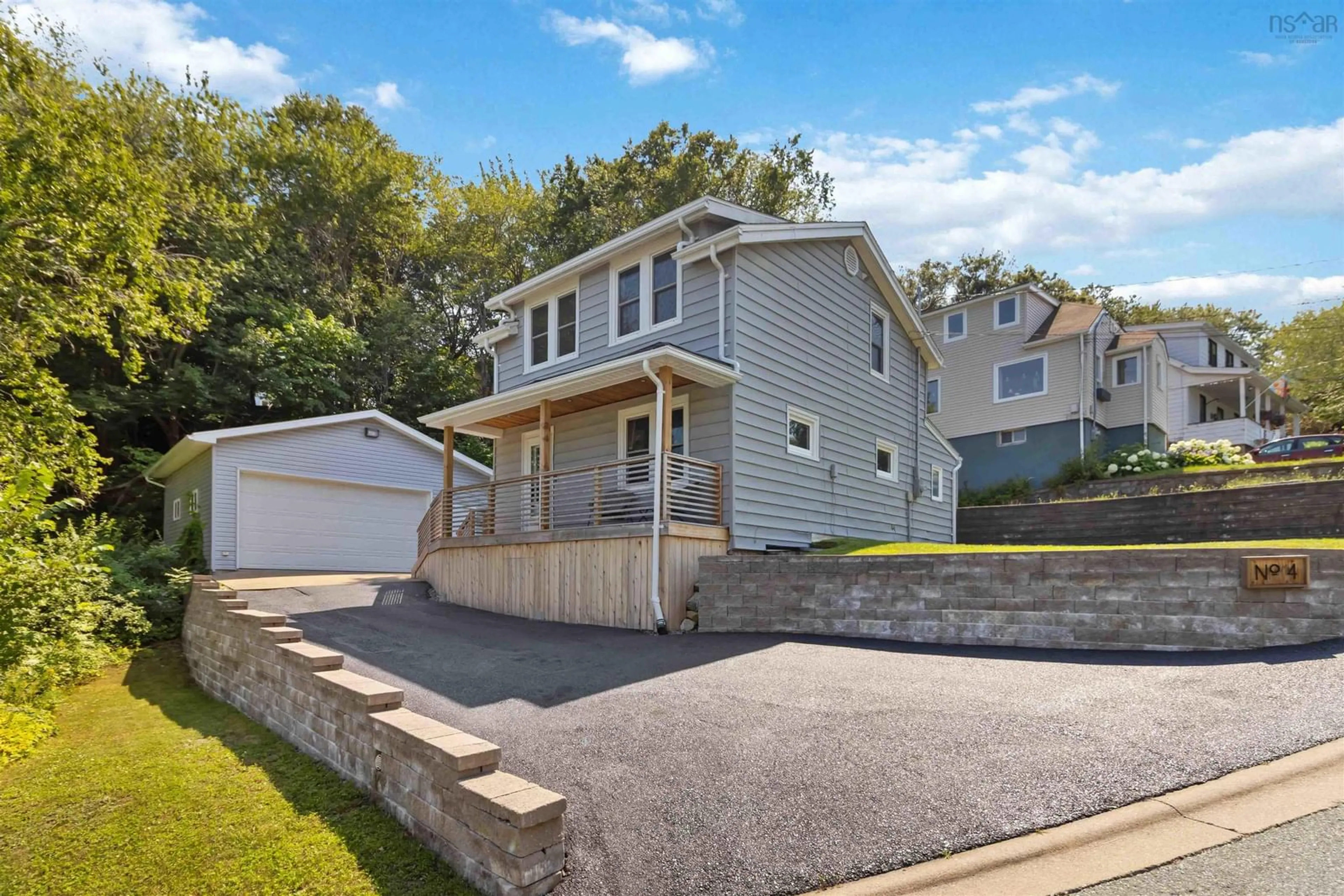 Unknown for 4 Maplewood Dr, Halifax Nova Scotia B3N 1C3