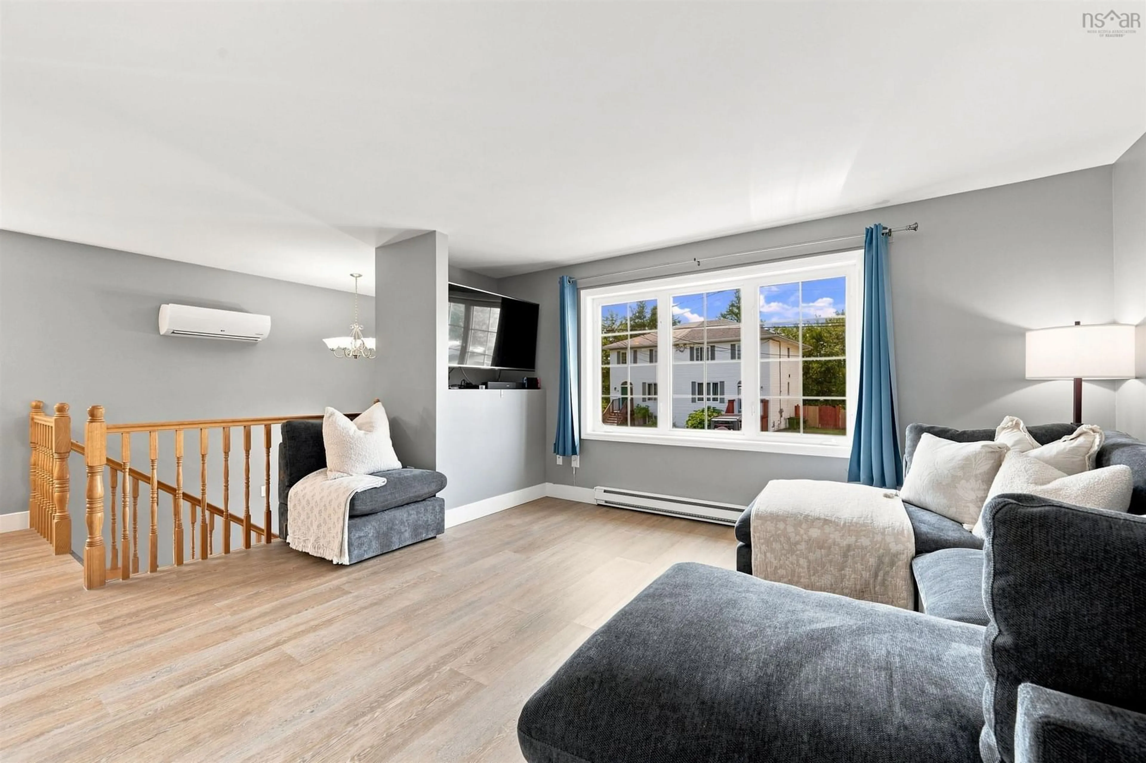 Living room with furniture, unknown for 28 Sovereign Cres, Westphal Nova Scotia B2W 6H3