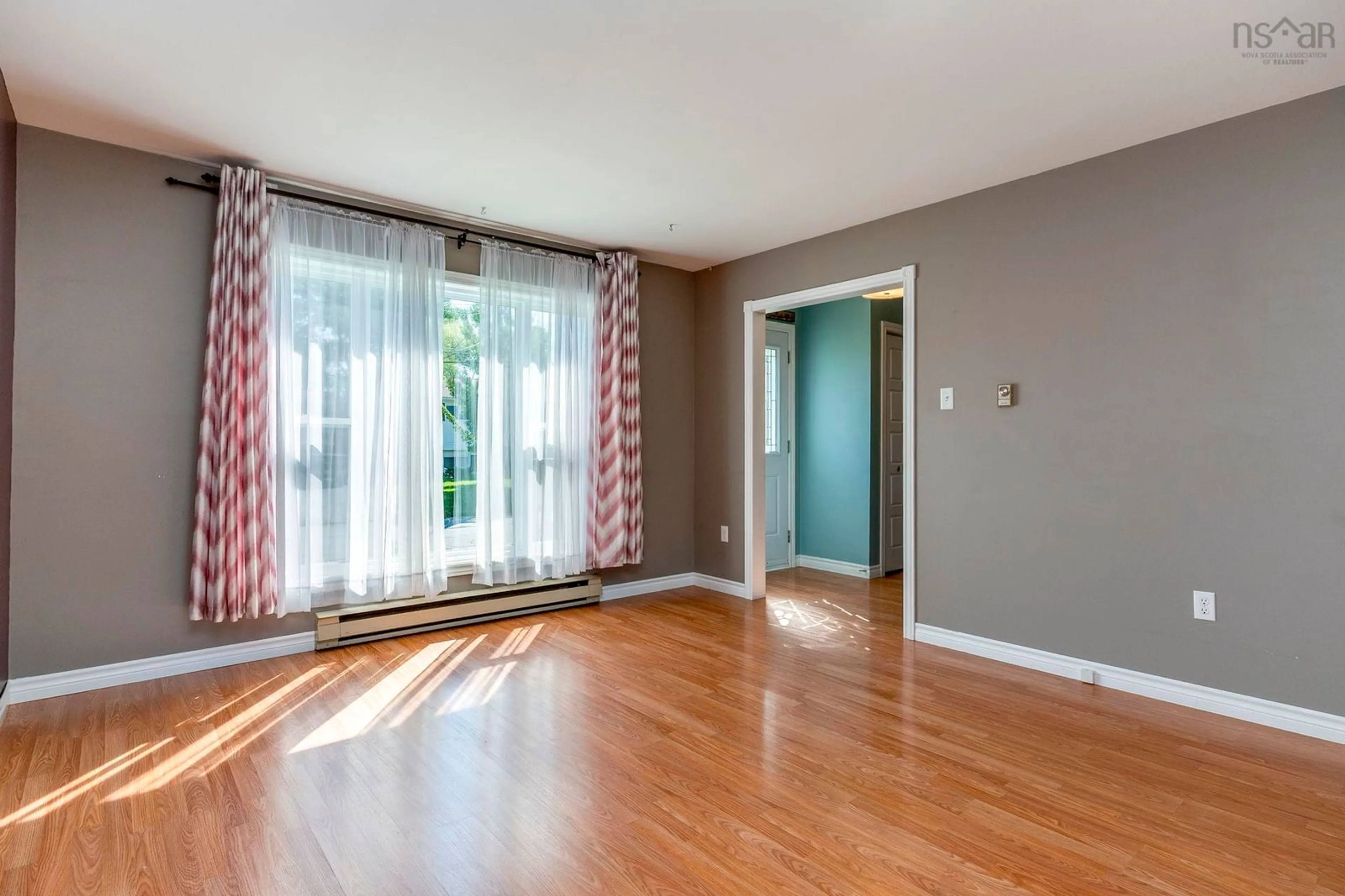 Unknown for 16 Clermont Cres, Cole Harbour Nova Scotia B2W 4P1
