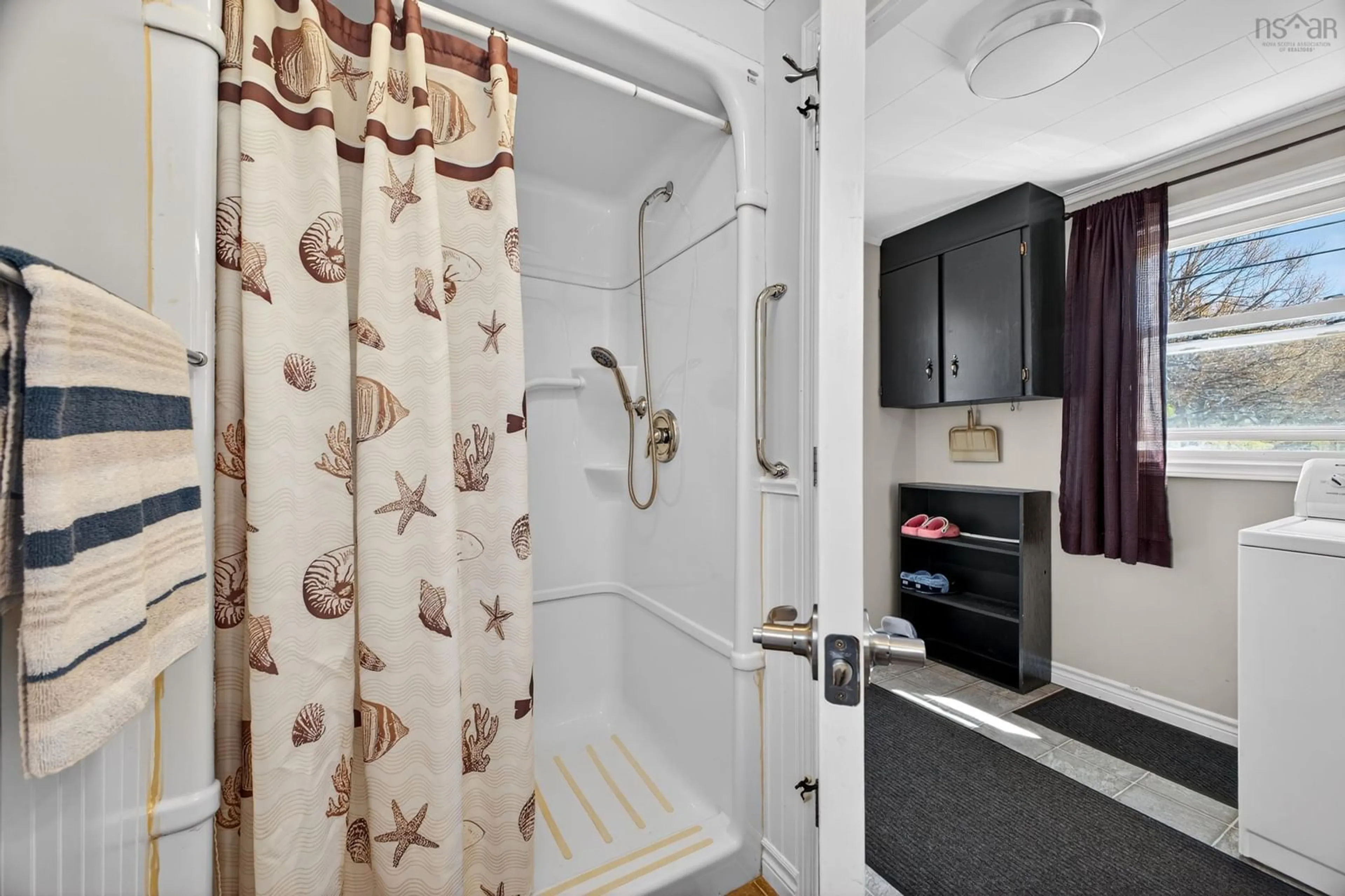 Standard bathroom, unknown for 179 Prince Albert St, Pugwash Nova Scotia B0K 1L0