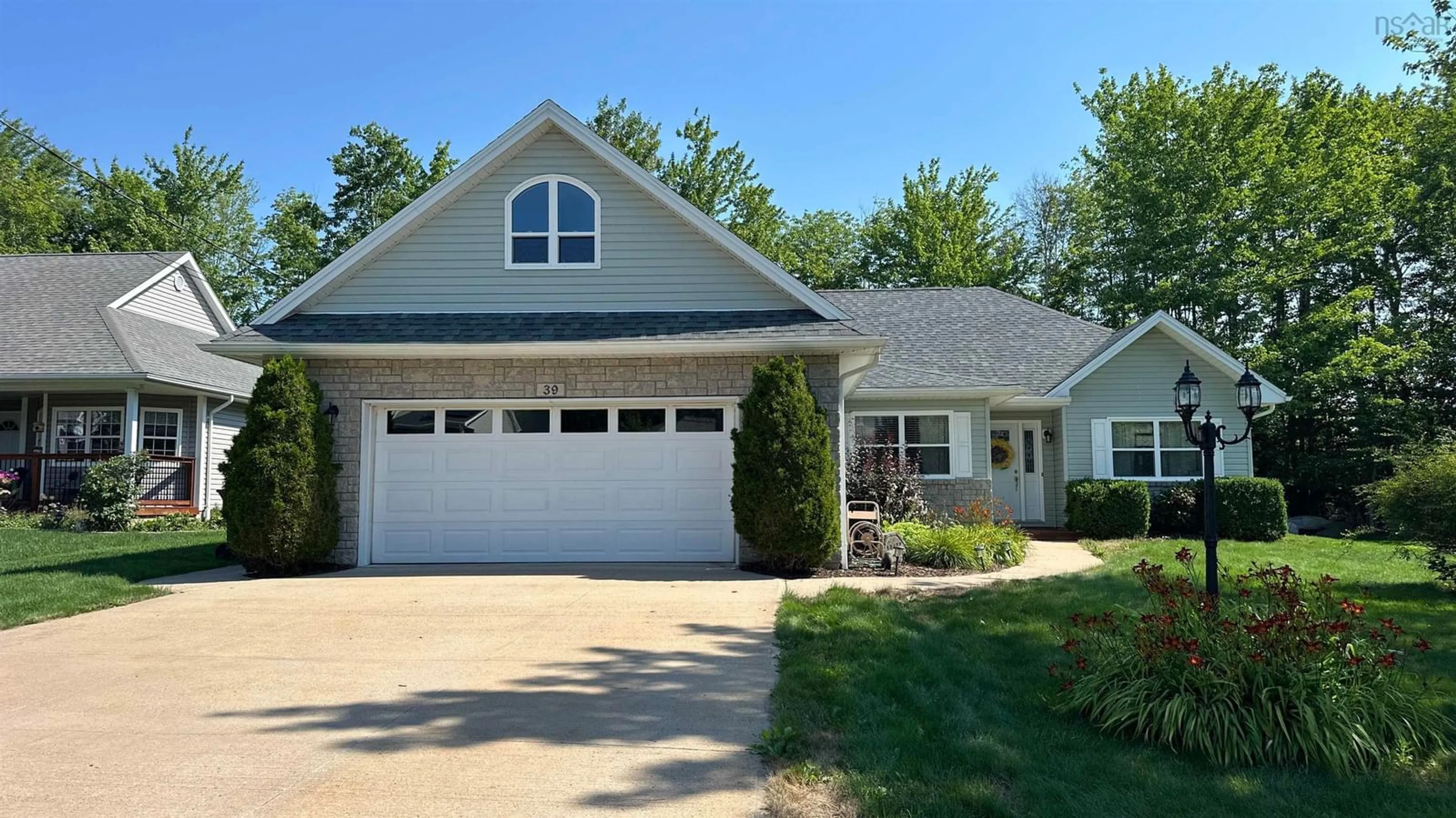 Home with vinyl exterior material, street for 39 Lacy Anne Ave, Enfield Nova Scotia B2T 0A1