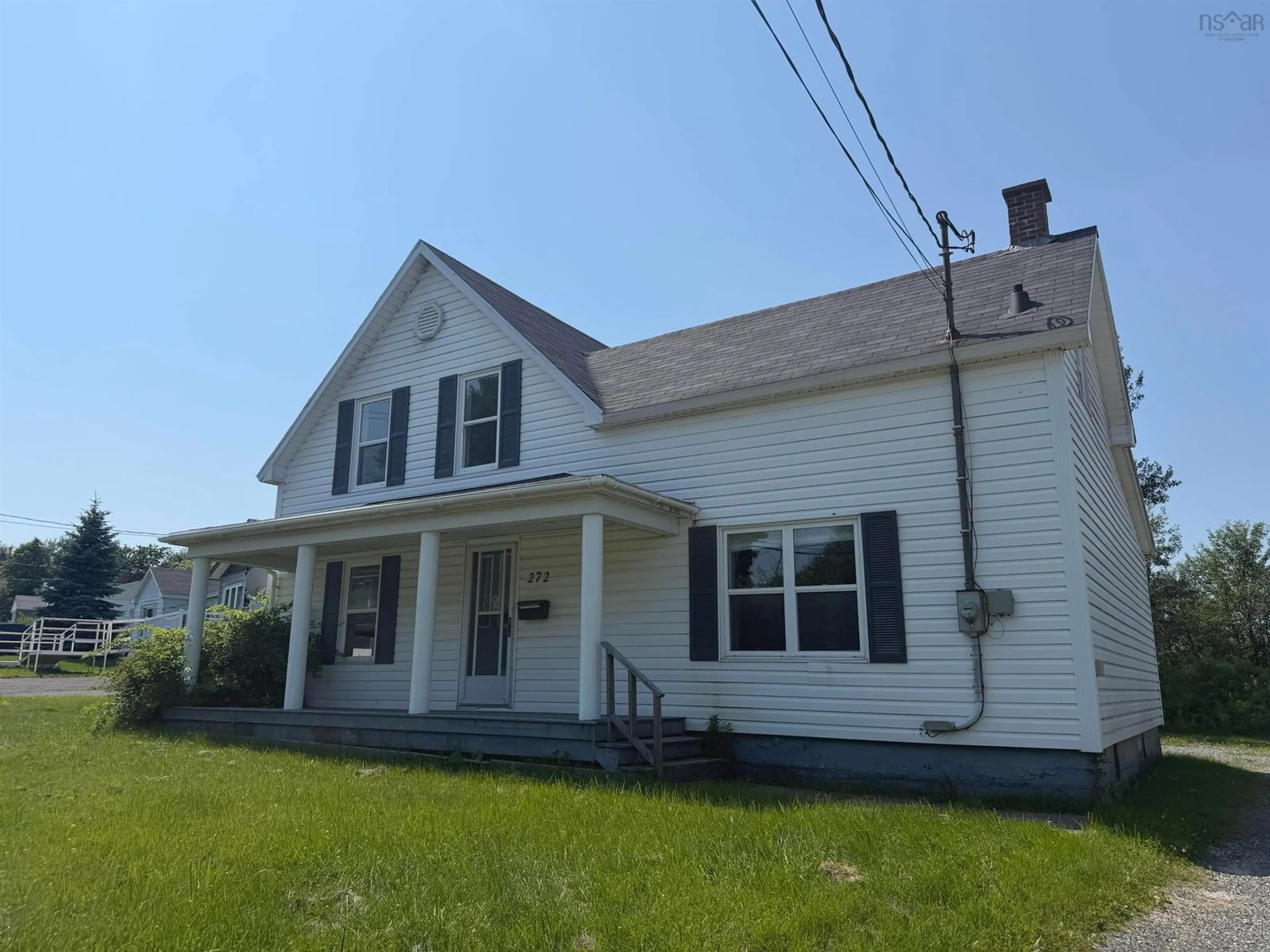 Home with vinyl exterior material, building for 272 King Edward St, Glace Bay Nova Scotia B1A 5V7