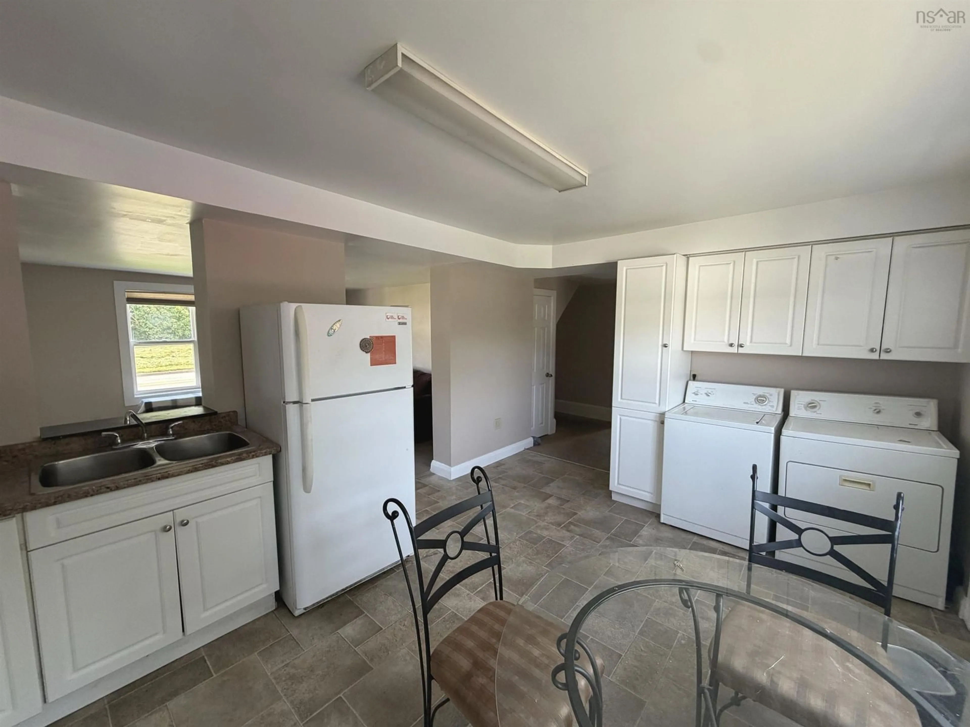 Unknown for 272 King Edward St, Glace Bay Nova Scotia B1A 5V7