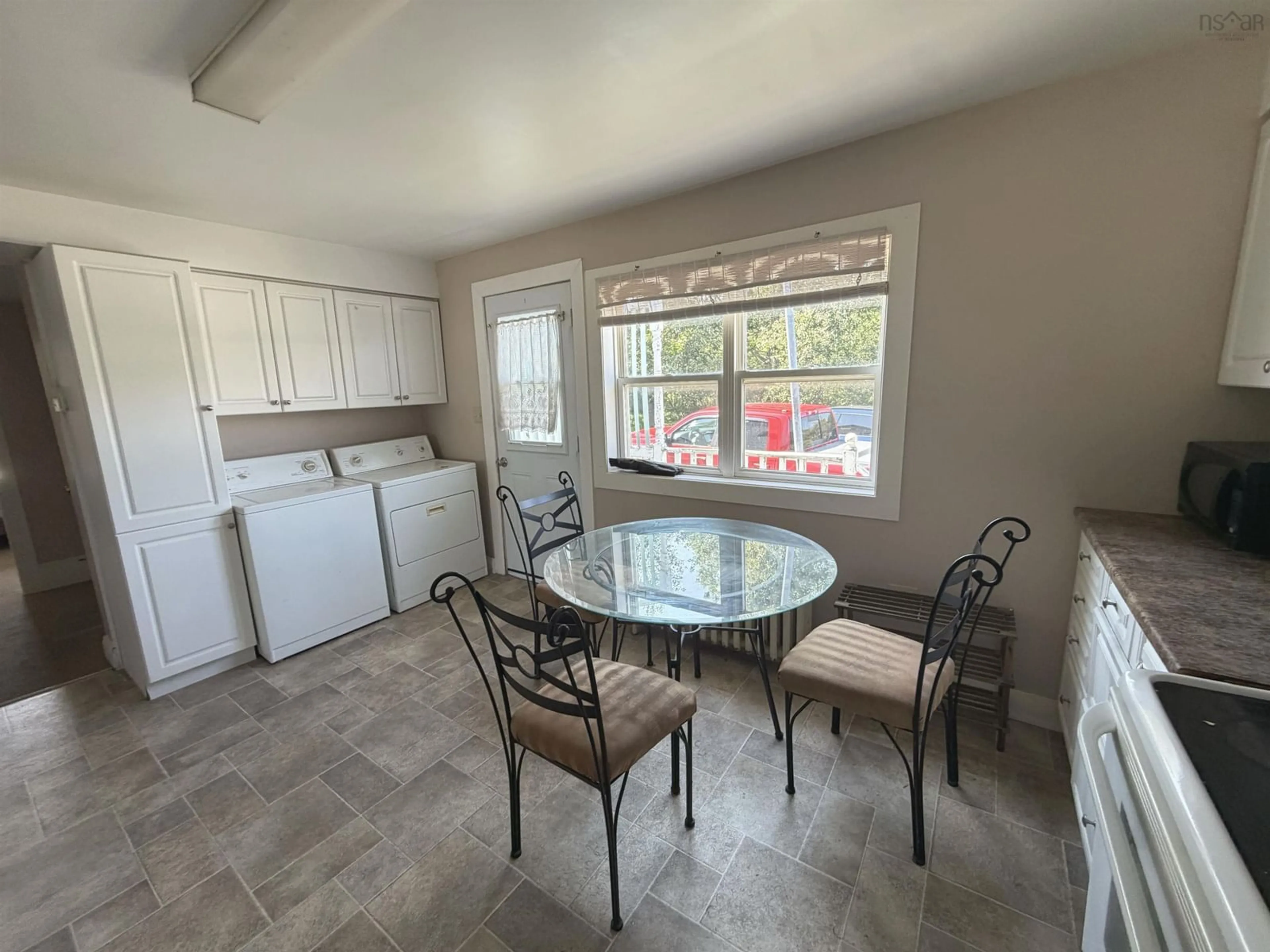 A pic of a room for 272 King Edward St, Glace Bay Nova Scotia B1A 5V7