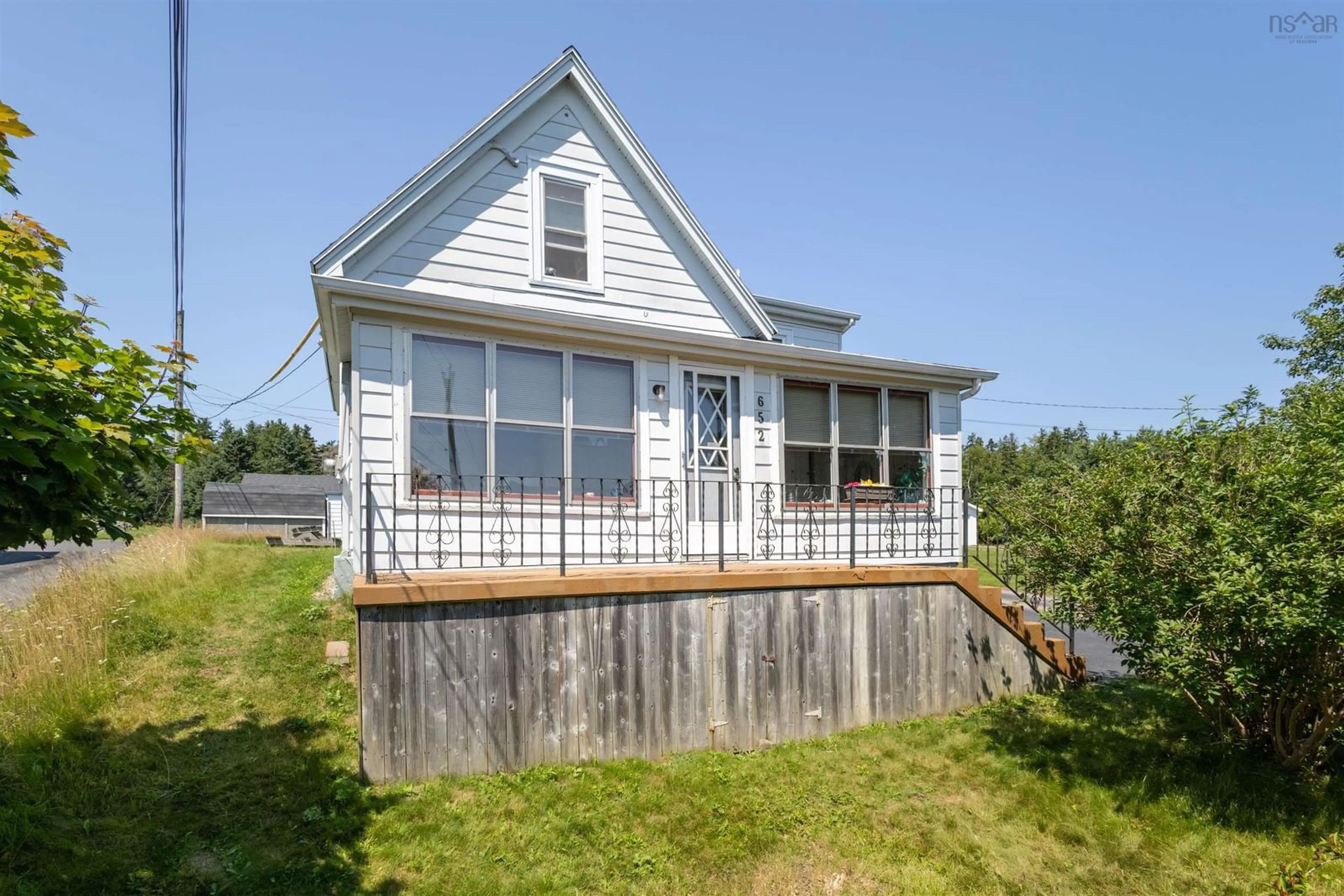 Unknown for 652 Shore Rd, Sydney Mines Nova Scotia B1V 1A1