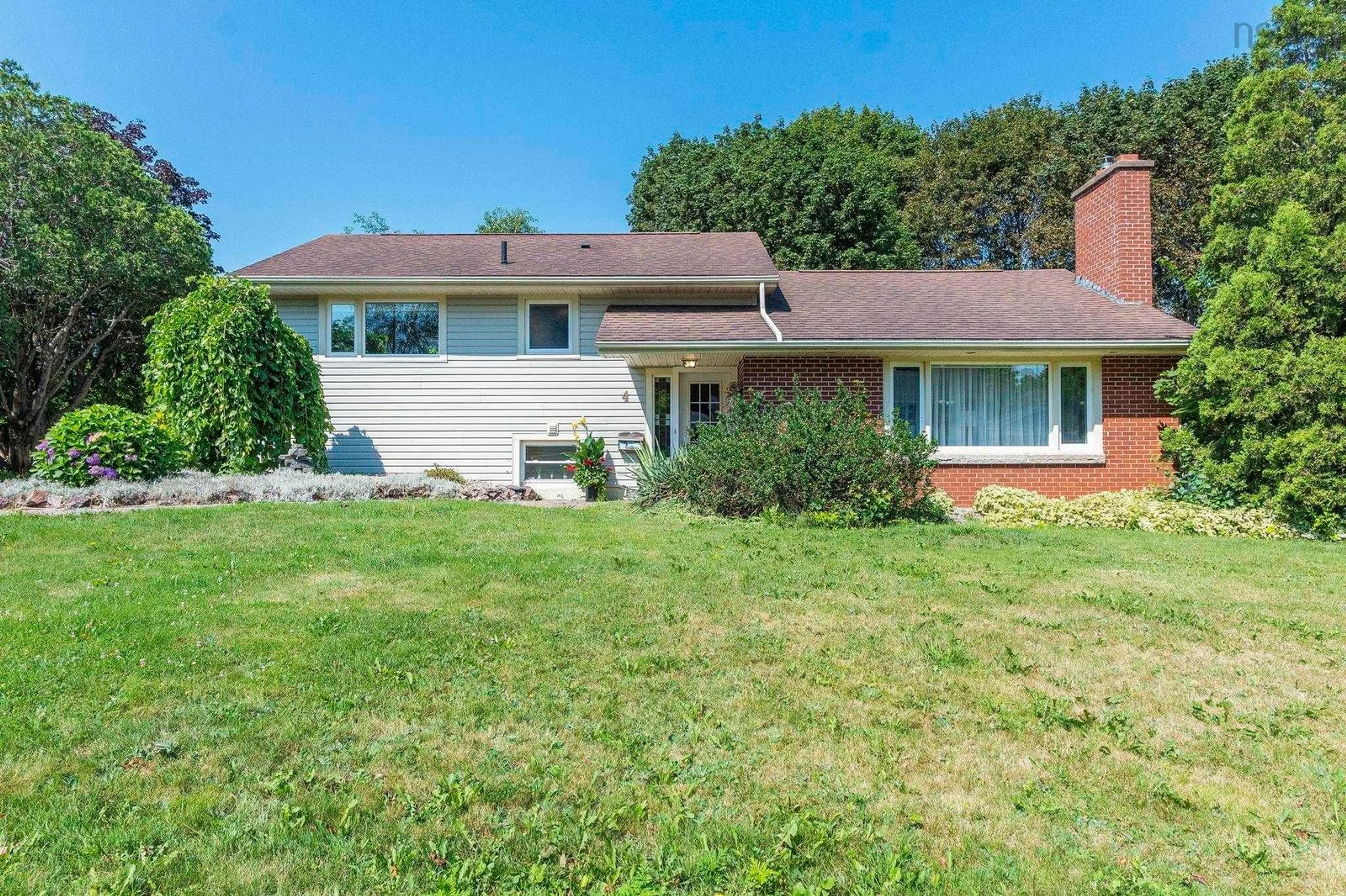 Unknown for 4 Hillcrest Ave, North Kentville Nova Scotia B4N 1W9