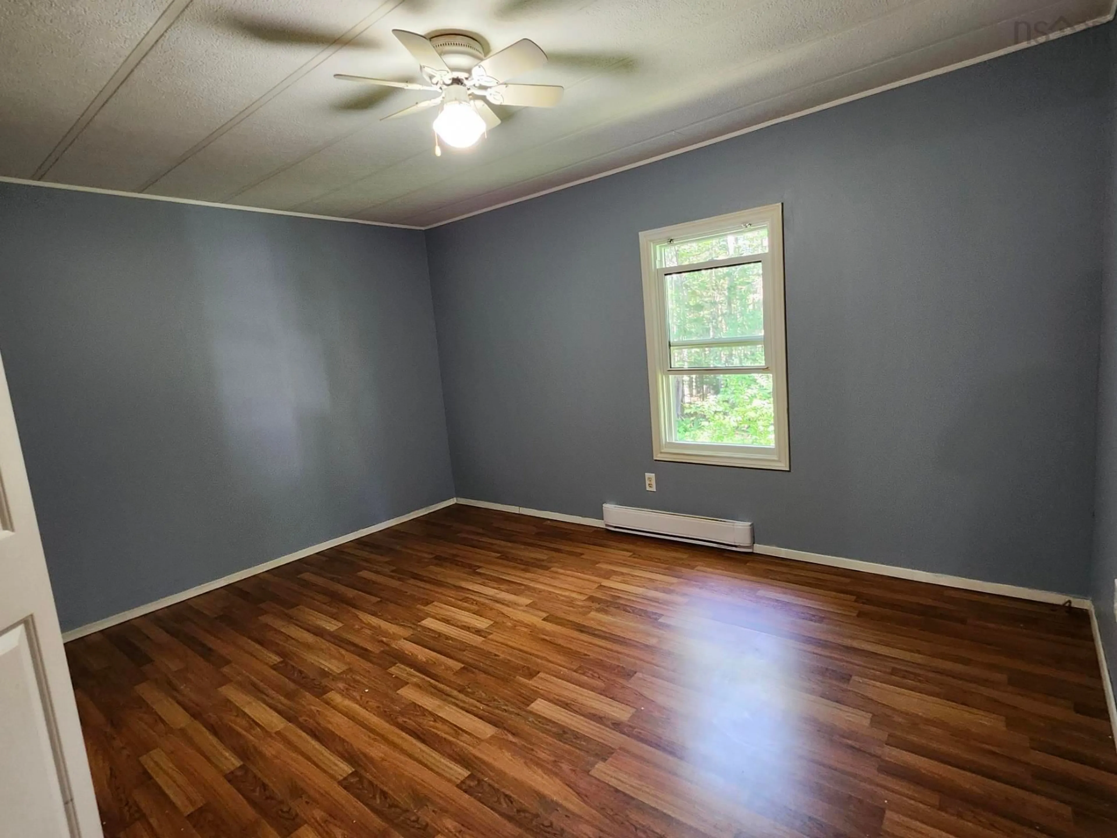 A pic of a room for 21 Commodore Ave, Middle Sackville Nova Scotia B4A 3B2