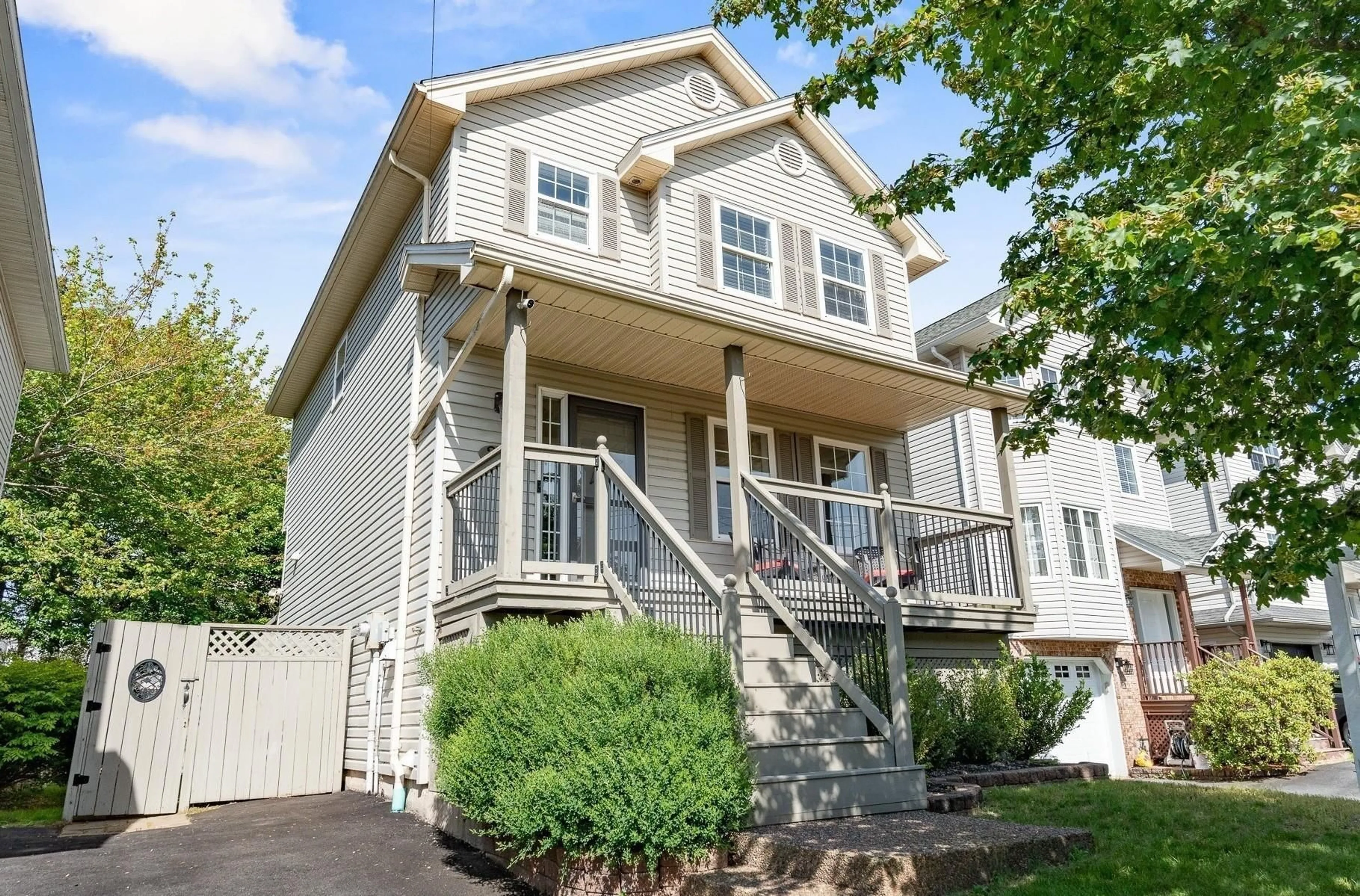 Home with vinyl exterior material, street for 25 Aster Crt, Halifax Nova Scotia B3S 1G5