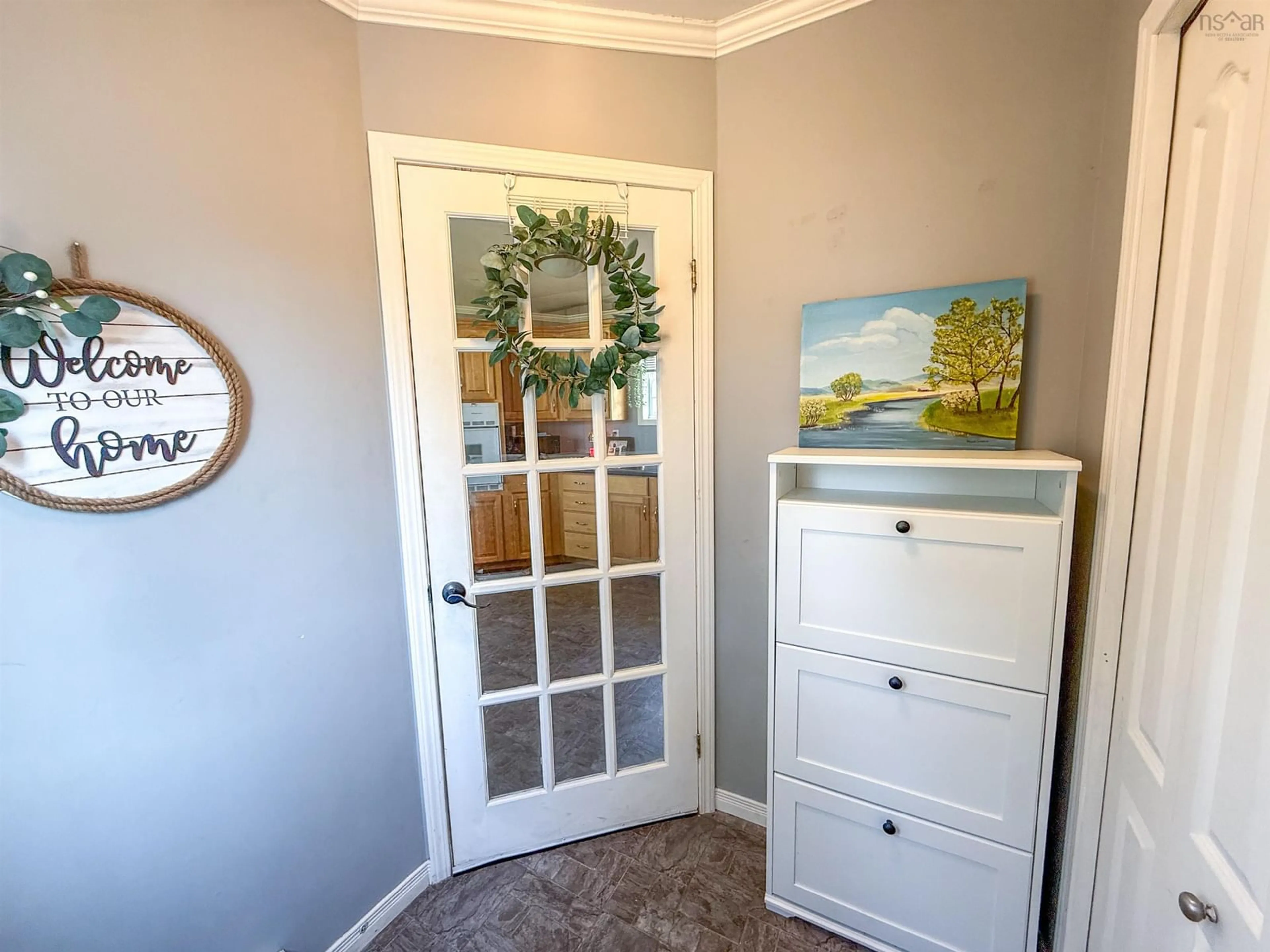 Indoor entryway for 38 Vimy Rd, Debert Nova Scotia B0M 1G0