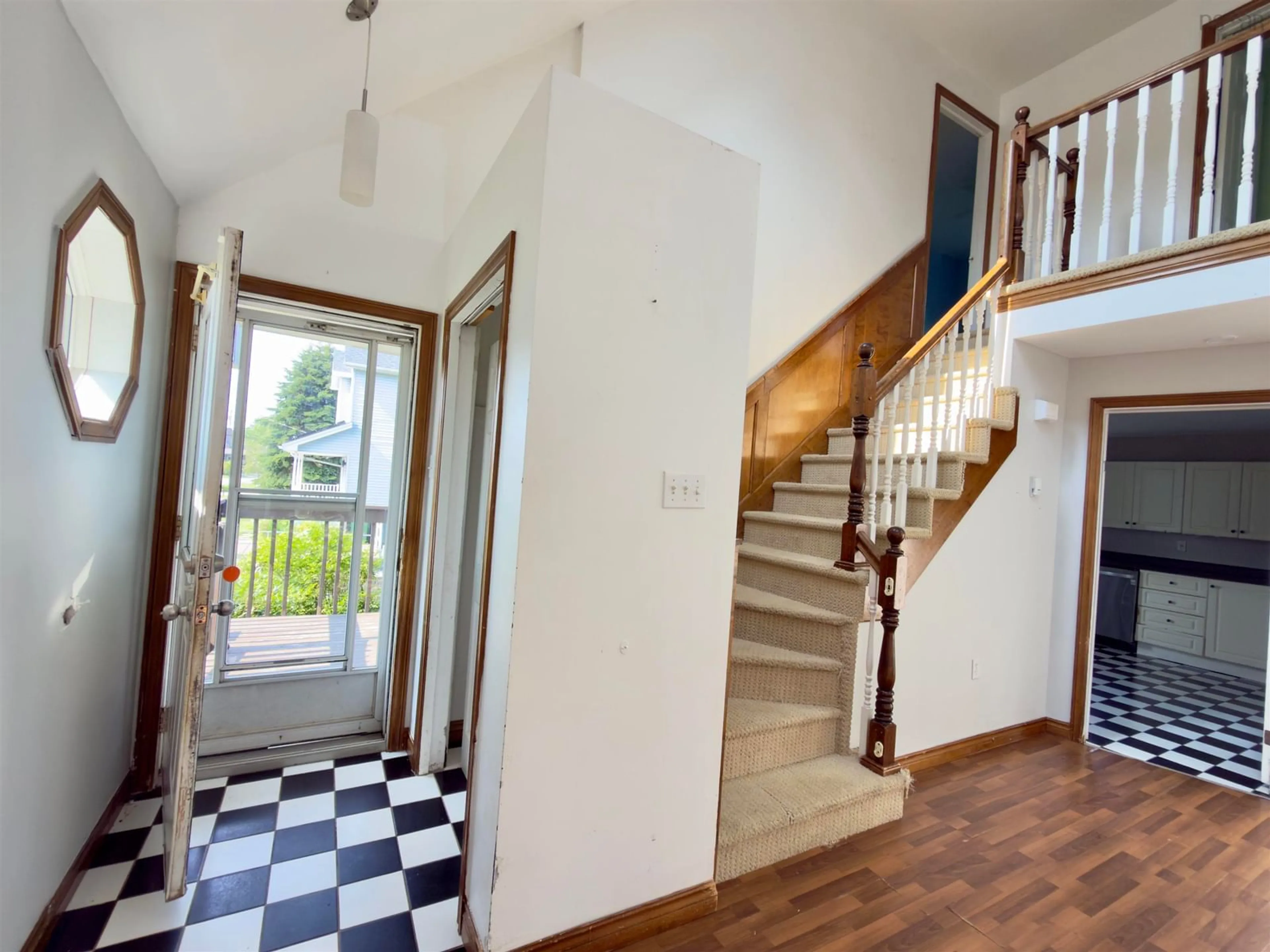 Indoor foyer for 123 Boxwood Cres, Lower Sackville Nova Scotia B4C 3Y9