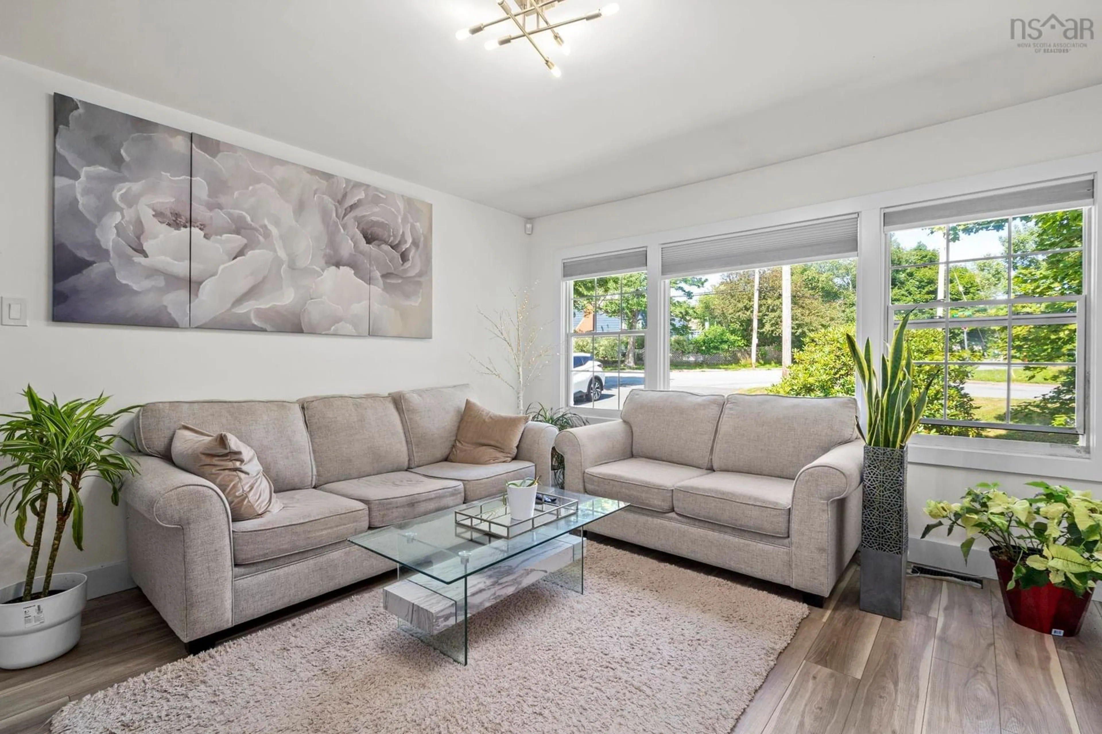 Living room with furniture, unknown for 2 Hilltop Dr, Dartmouth Nova Scotia B2Y 3T1