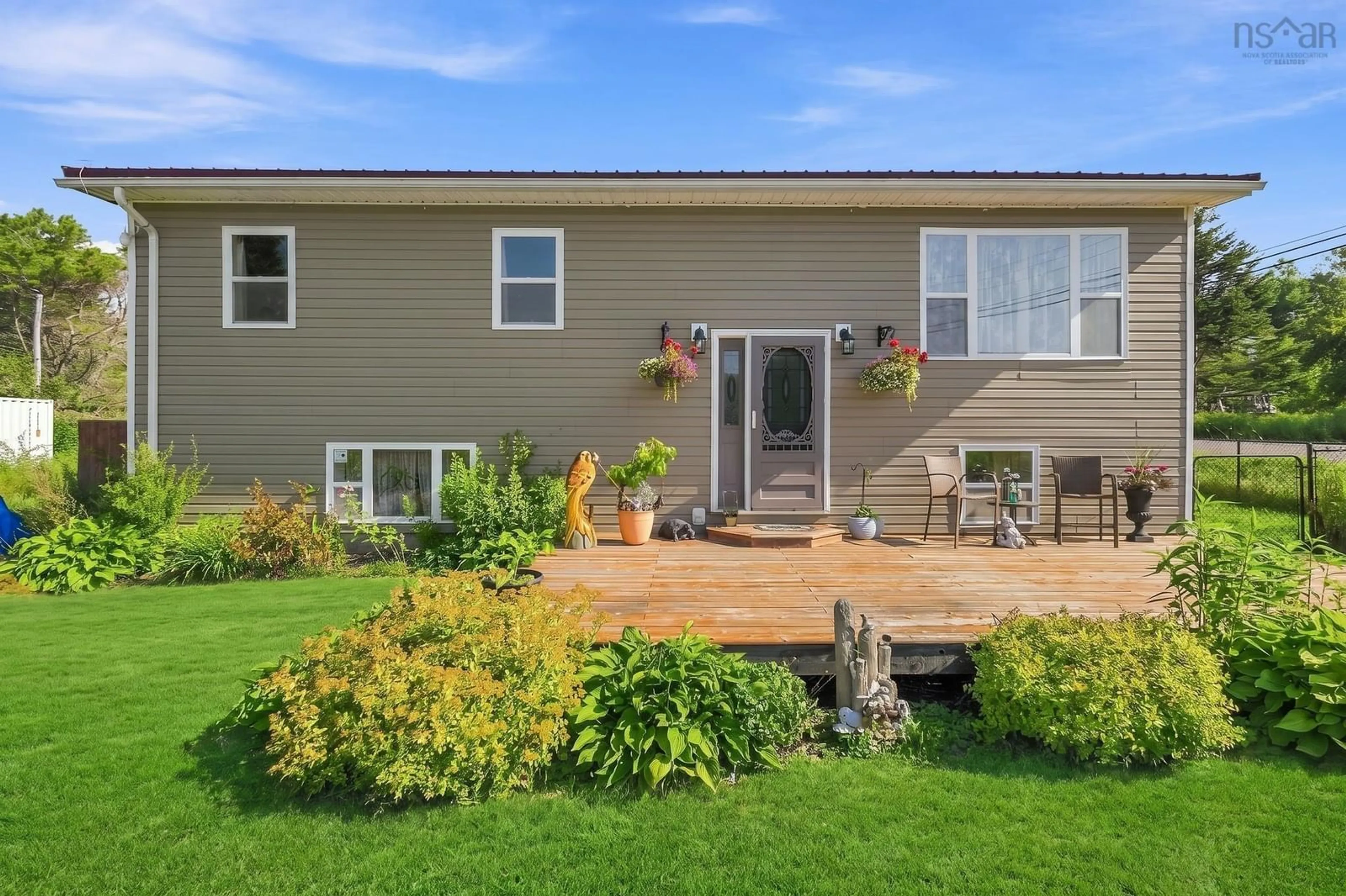 Home with vinyl exterior material, unknown for 31 Tower Rd, Head Of Chezzetcook Nova Scotia B0J 1N0