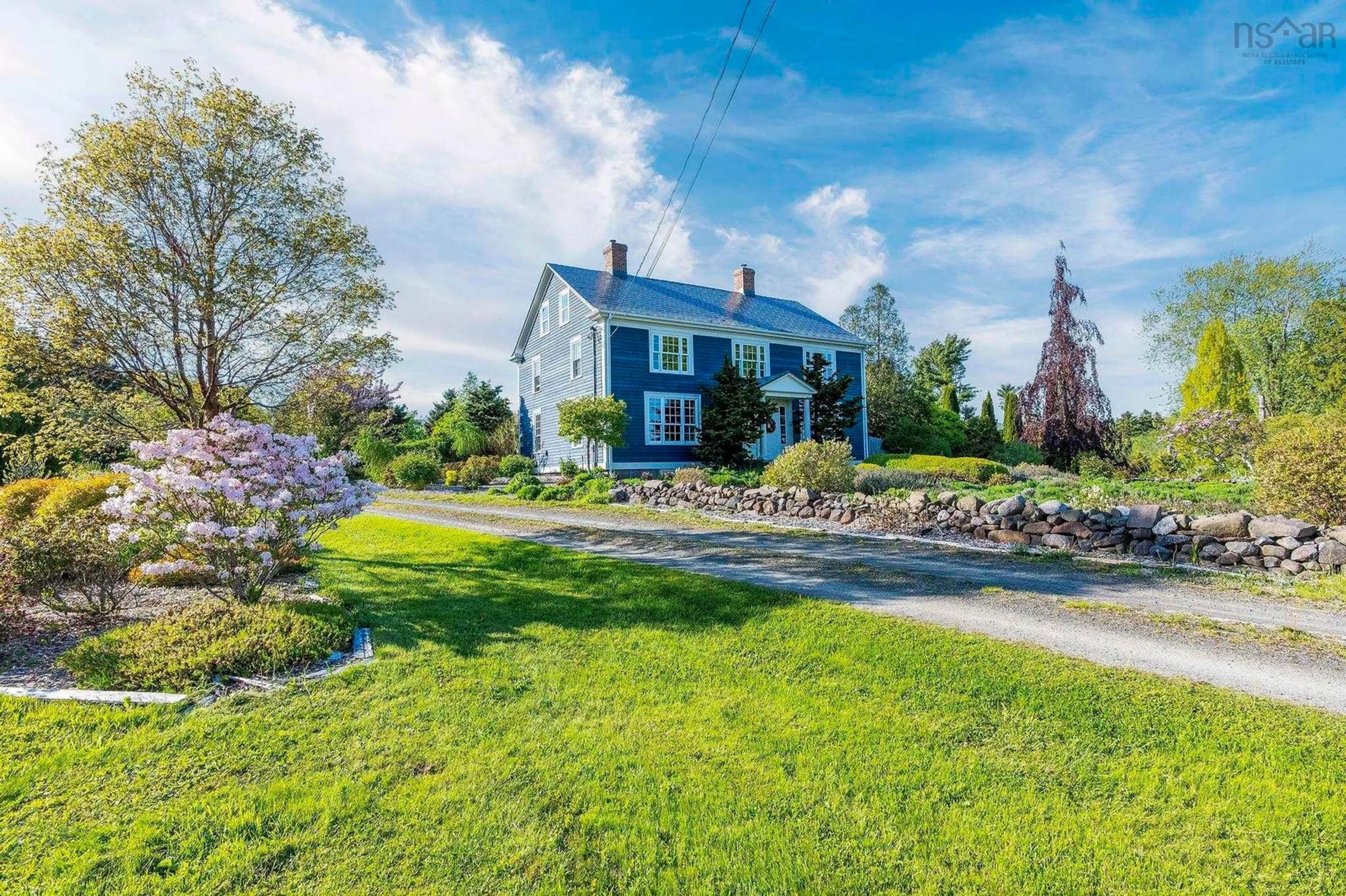 A pic from outside/outdoor area/front of a property/back of a property/a pic from drone, street for 5233 Granville Rd, Granville Ferry Nova Scotia B0S 1A0