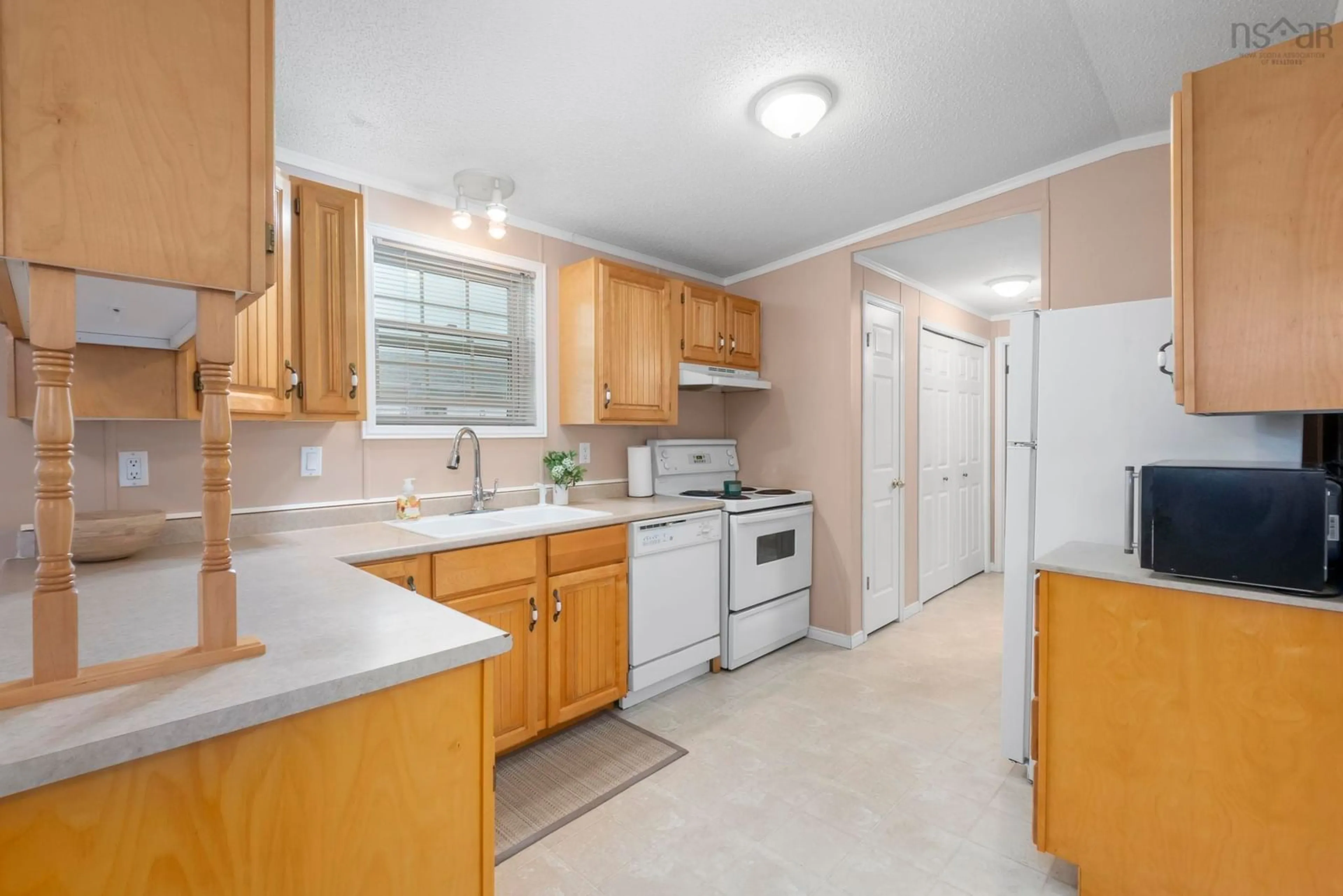Standard kitchen, unknown for 17 High Street Estate, New Glasgow Nova Scotia B2H 4B8