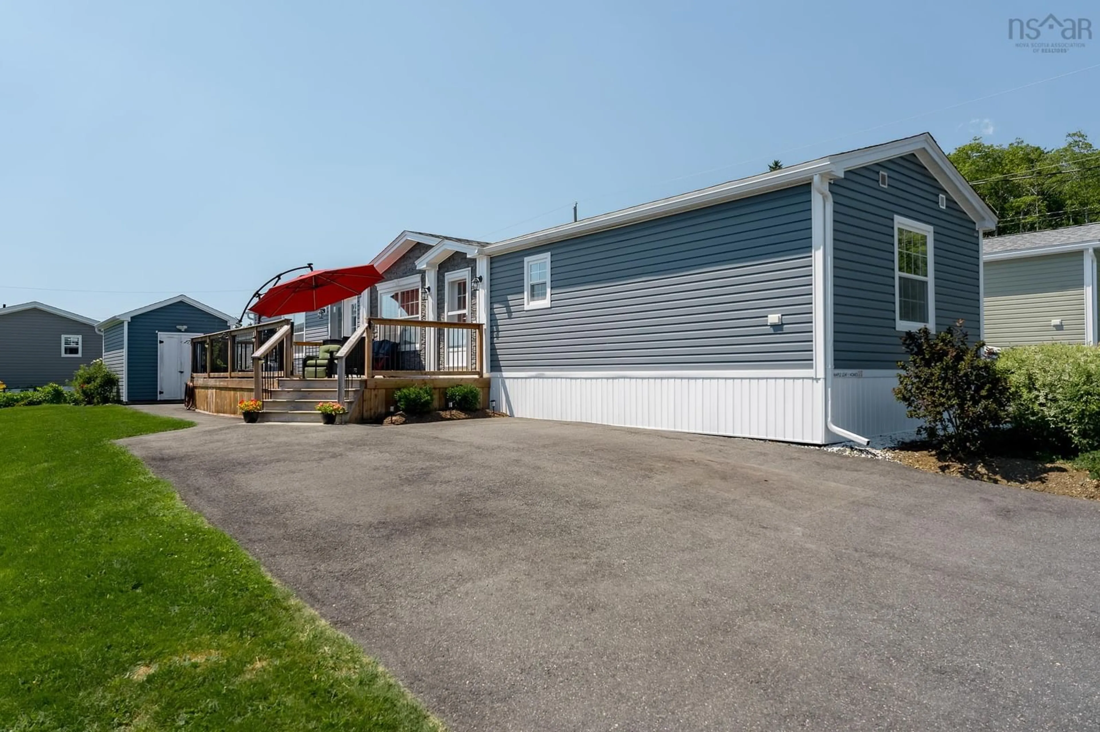 Home with vinyl exterior material, unknown for 35 Seventh St, Lucasville Nova Scotia B4B 1R4