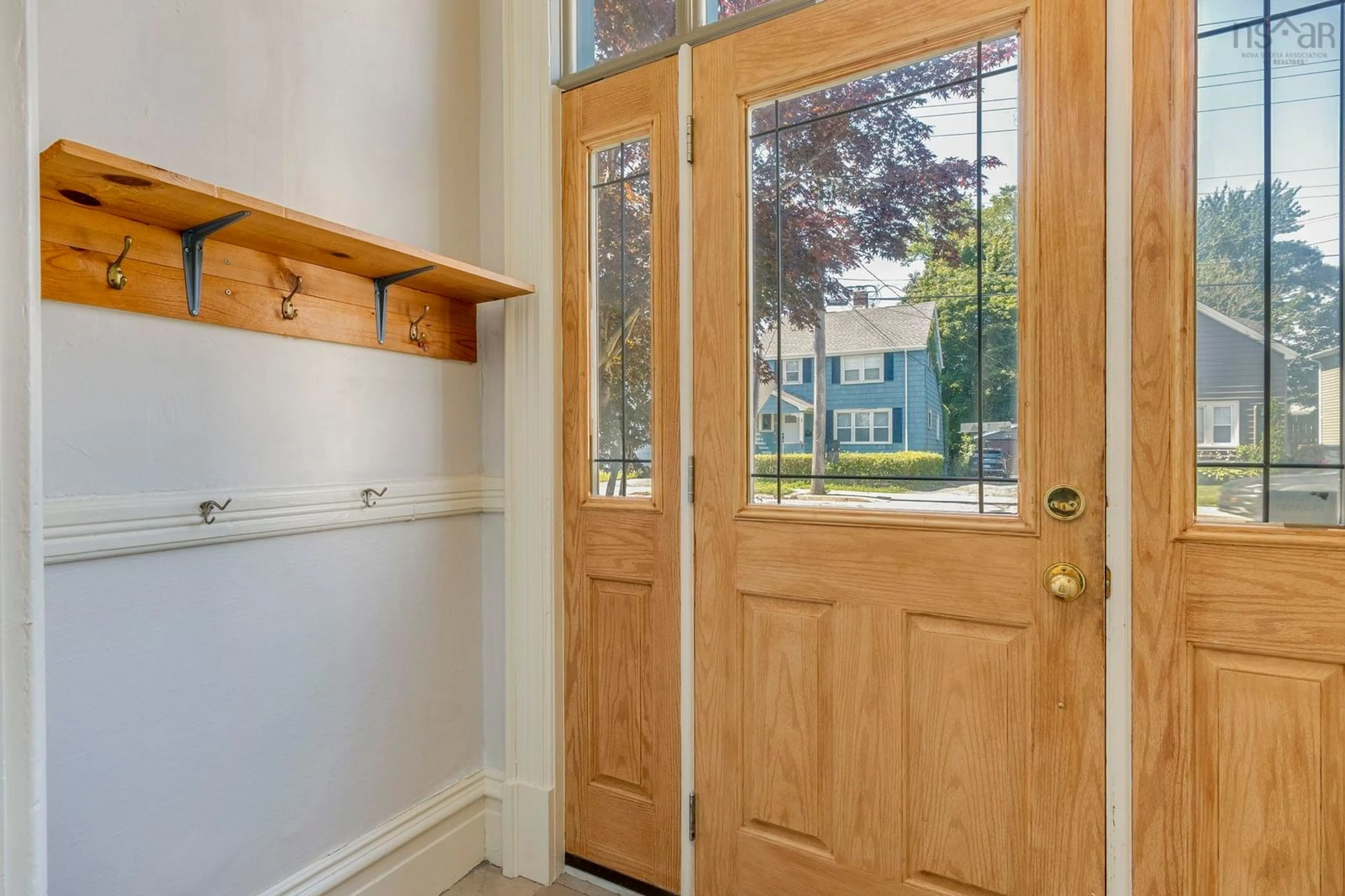 Indoor entryway for 26 Thistle St, Dartmouth Nova Scotia B3A 2V5