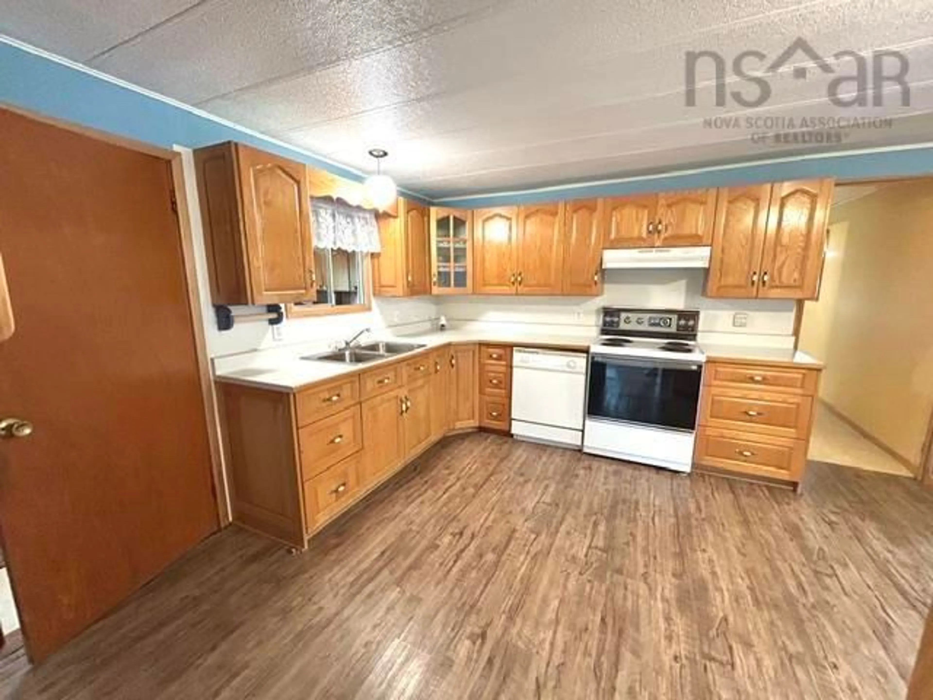 Standard kitchen, wood/laminate floor for 828 Highway 336, Newton Mills Nova Scotia B0N 2P0