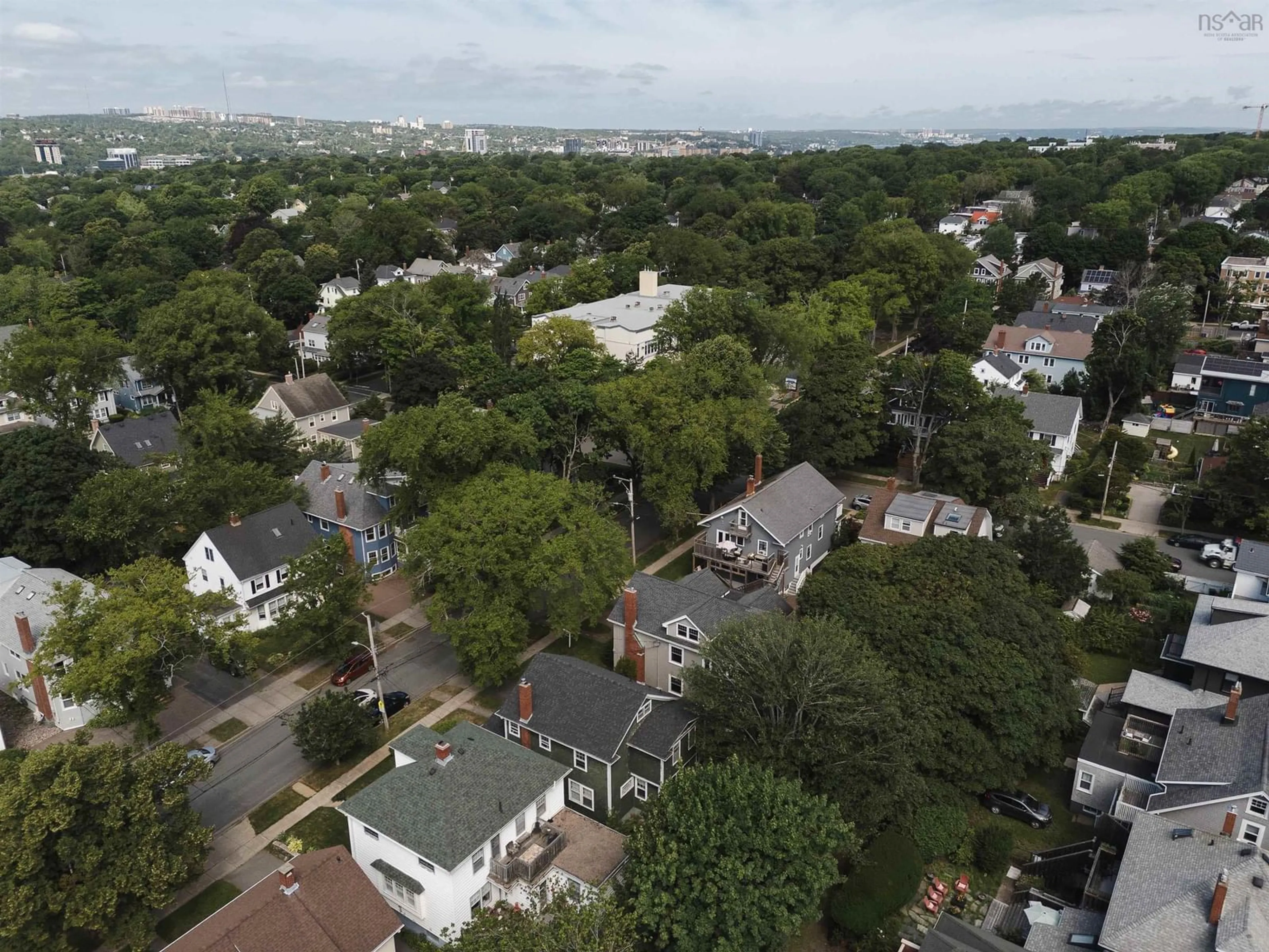 A pic from outside/outdoor area/front of a property/back of a property/a pic from drone, city buildings view from balcony for 1777 Cambridge St, Halifax Nova Scotia B3H 4A8
