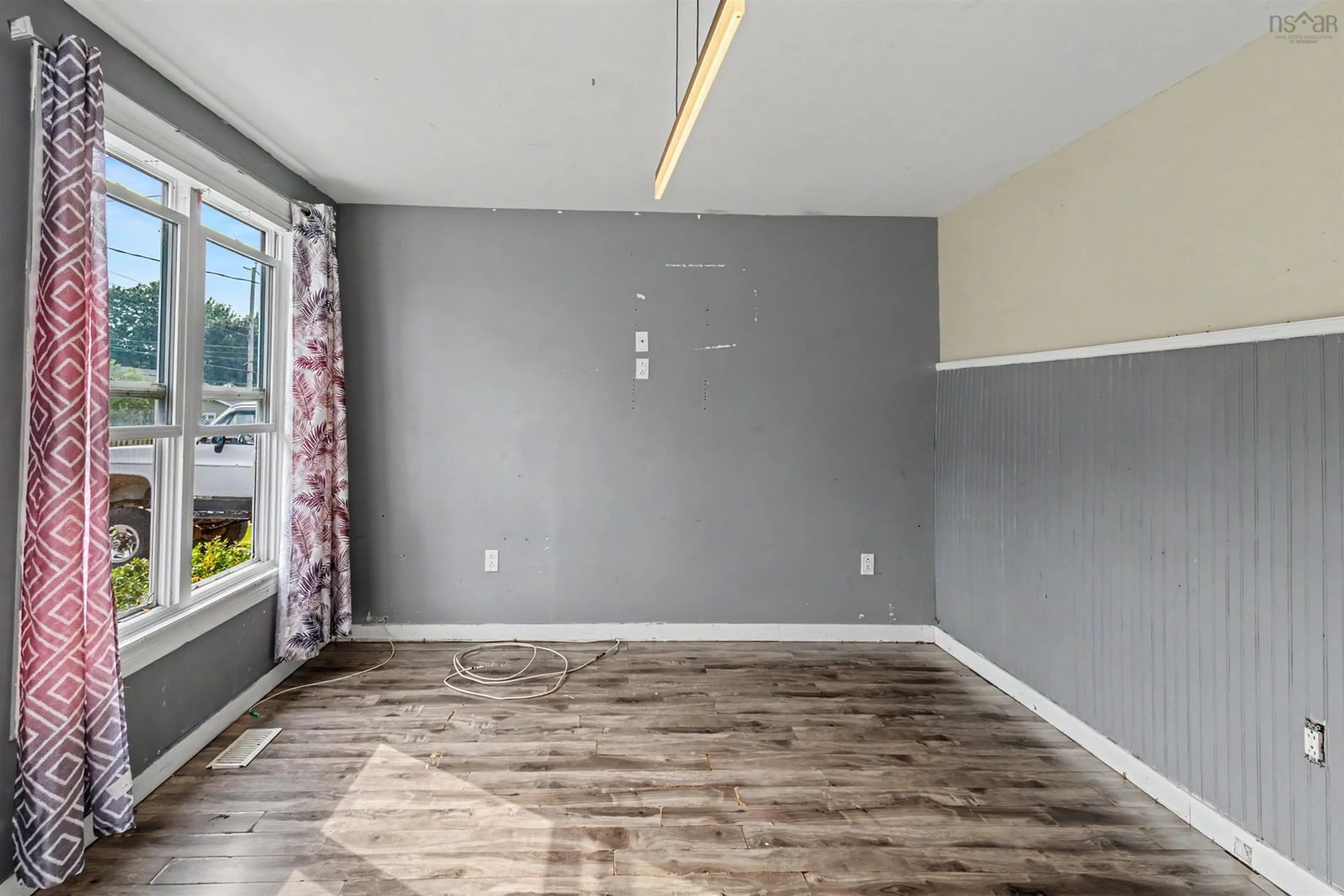 A pic of a room for 13 Central St, Sydney Nova Scotia B1P 2A7