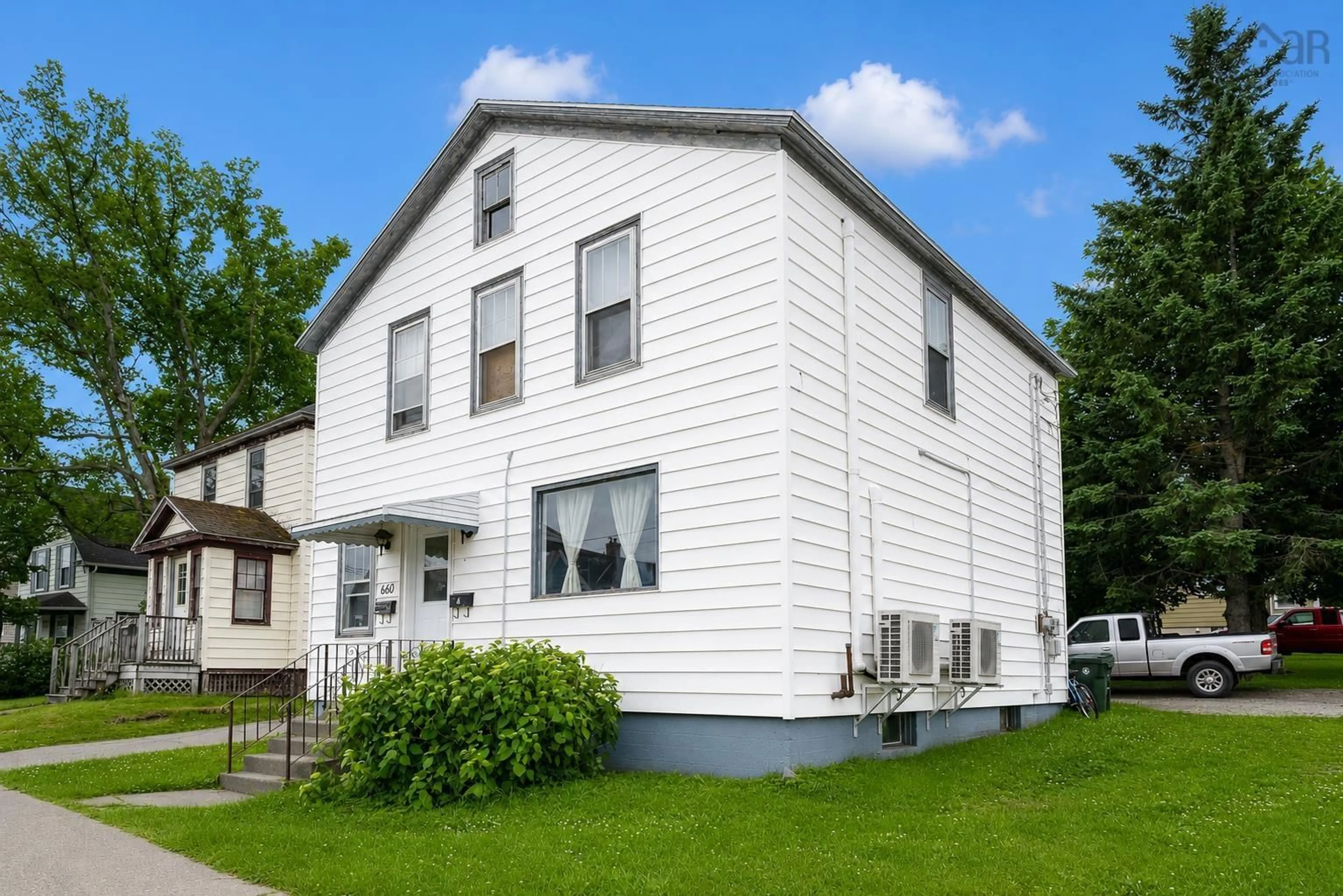 Home with vinyl exterior material, street for 660 Upper Prince St, Sydney Nova Scotia B1P 5N1