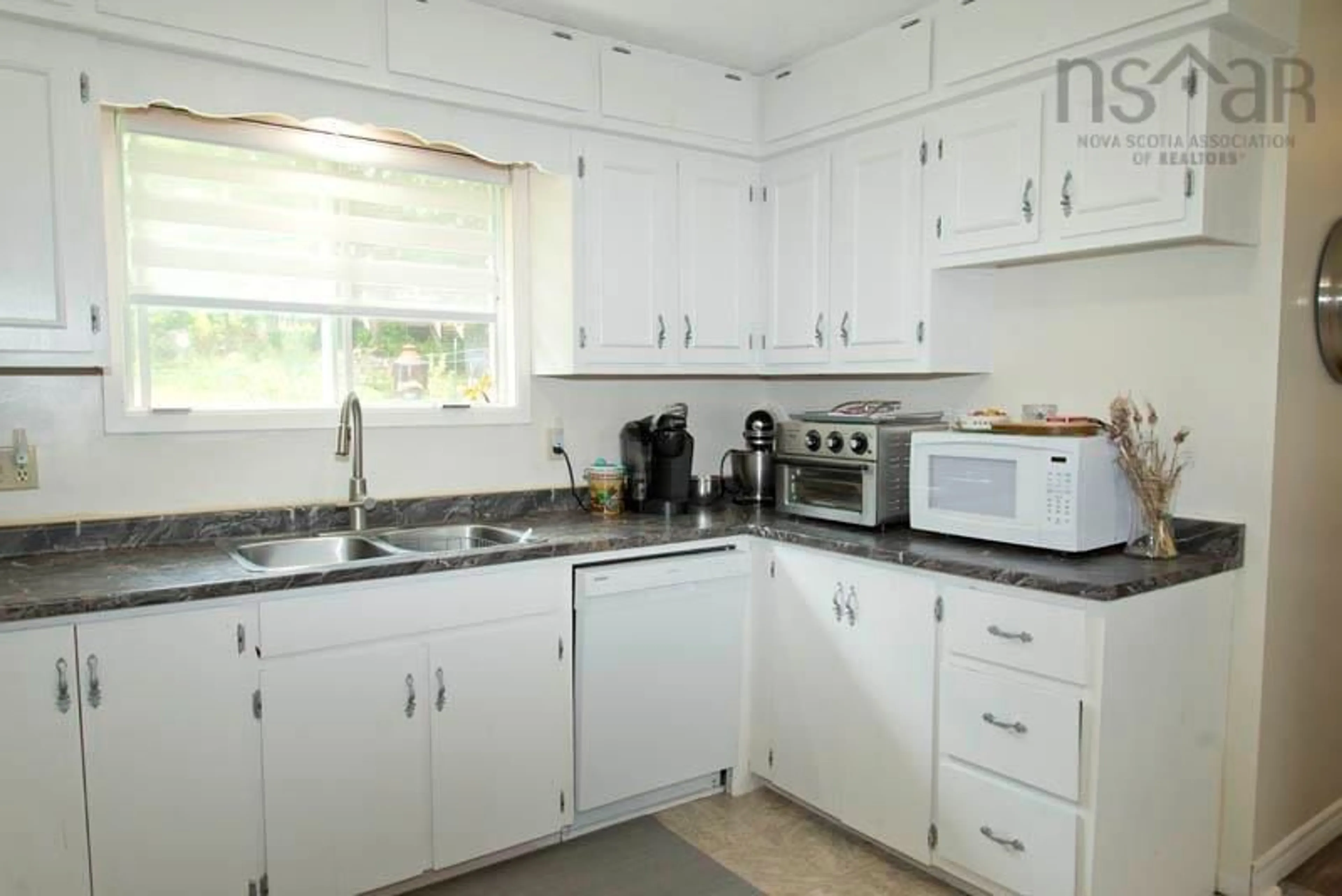 Standard kitchen, unknown for 1027 Marie Crescent, Kentville Nova Scotia B4N 4K4