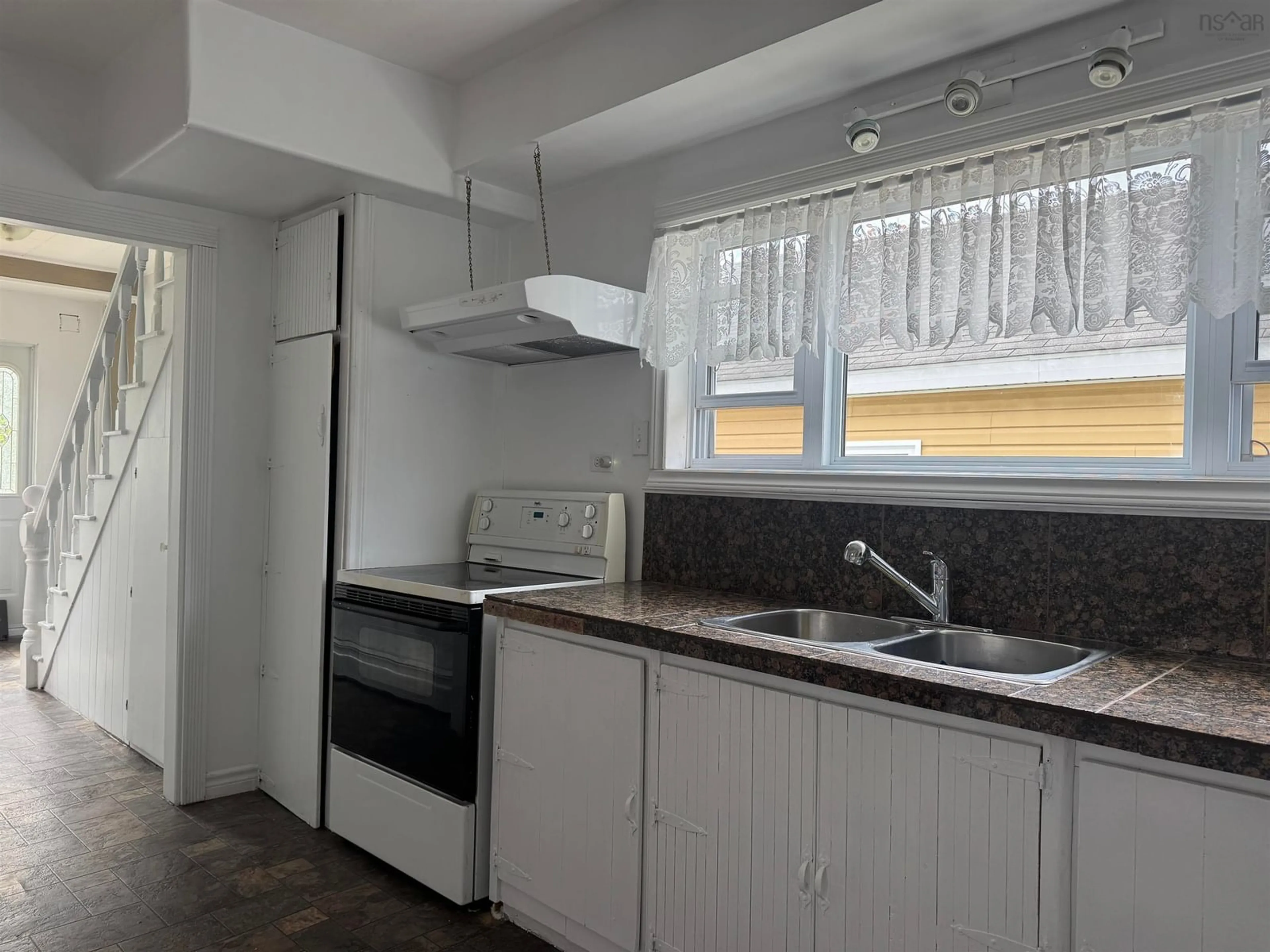 Standard kitchen, unknown for 74 Stanley St, North Sydney Nova Scotia B2A 1V2