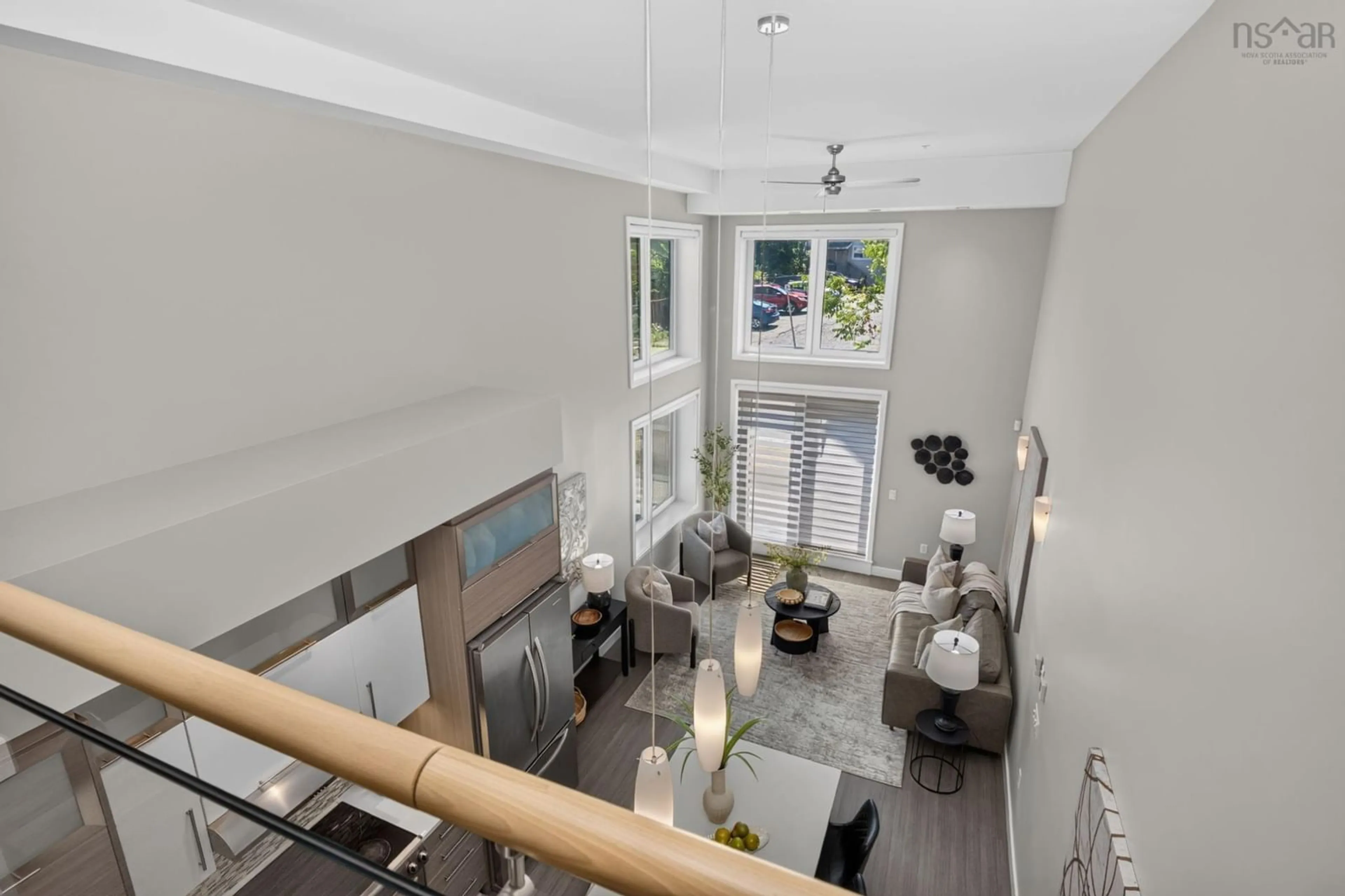 Indoor foyer for 5662 Roberts St #113, Halifax Nova Scotia B3K 0E3