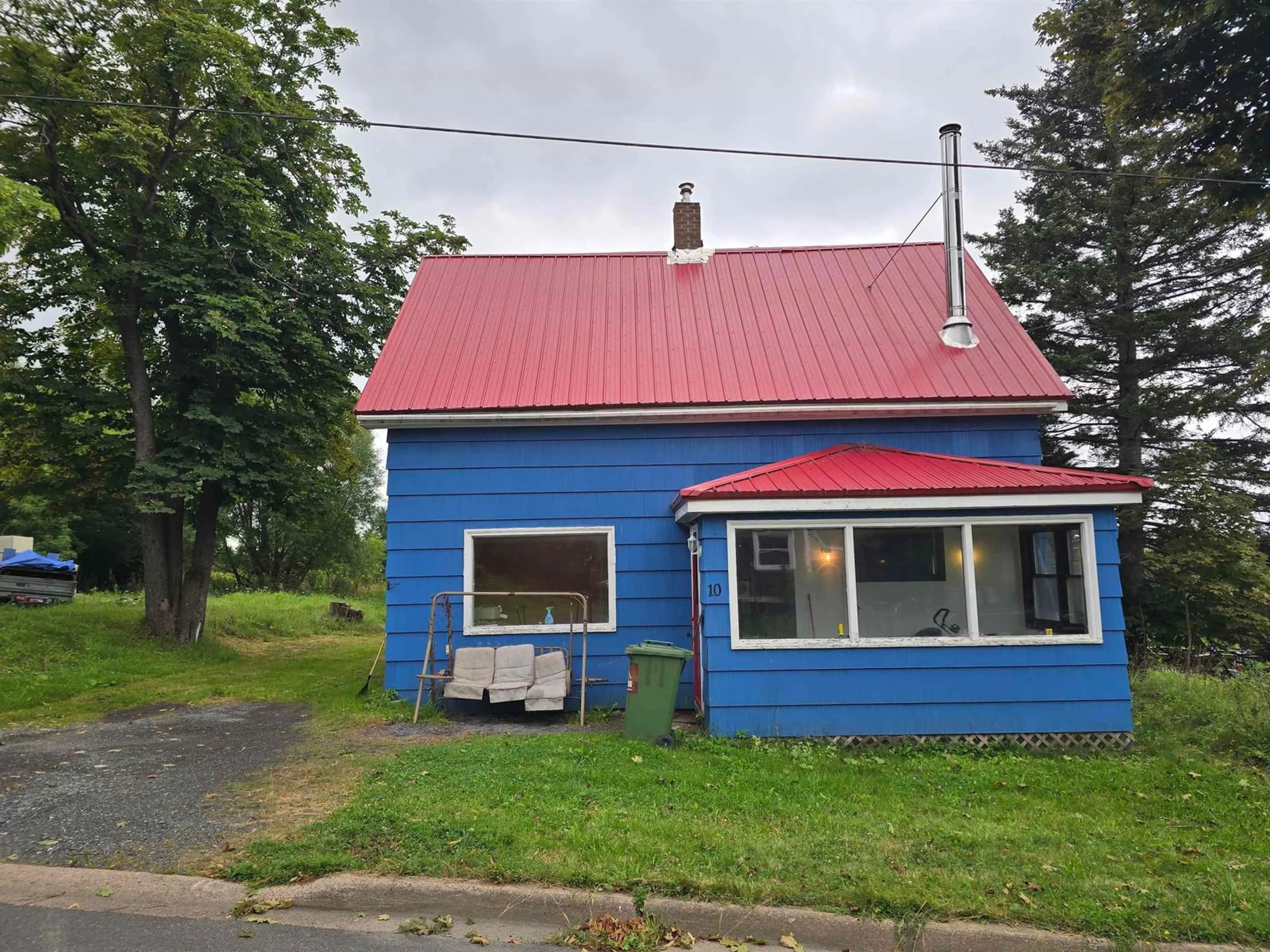 Shed for 10 Chestnut St, Trenton Nova Scotia B0K 1X0