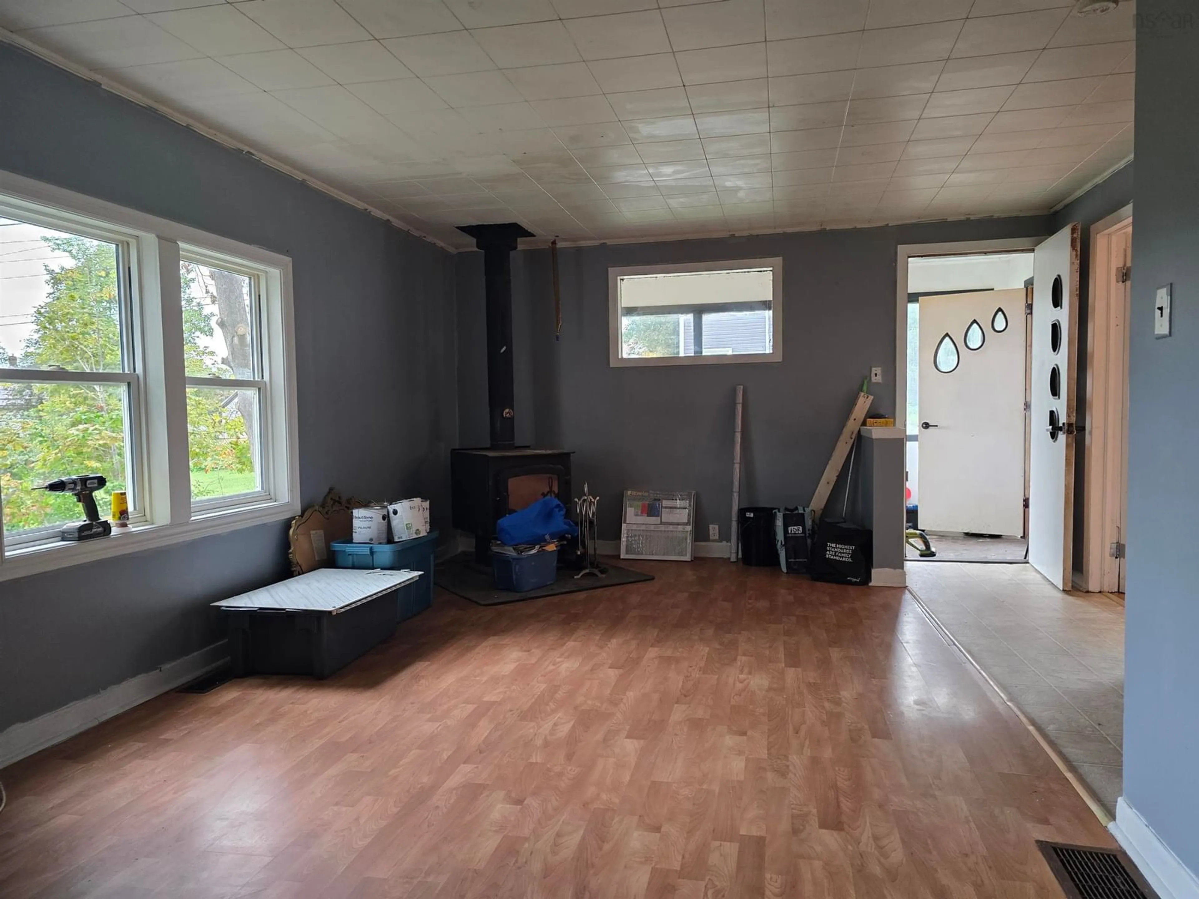 A pic of a room for 10 Chestnut St, Trenton Nova Scotia B0K 1X0
